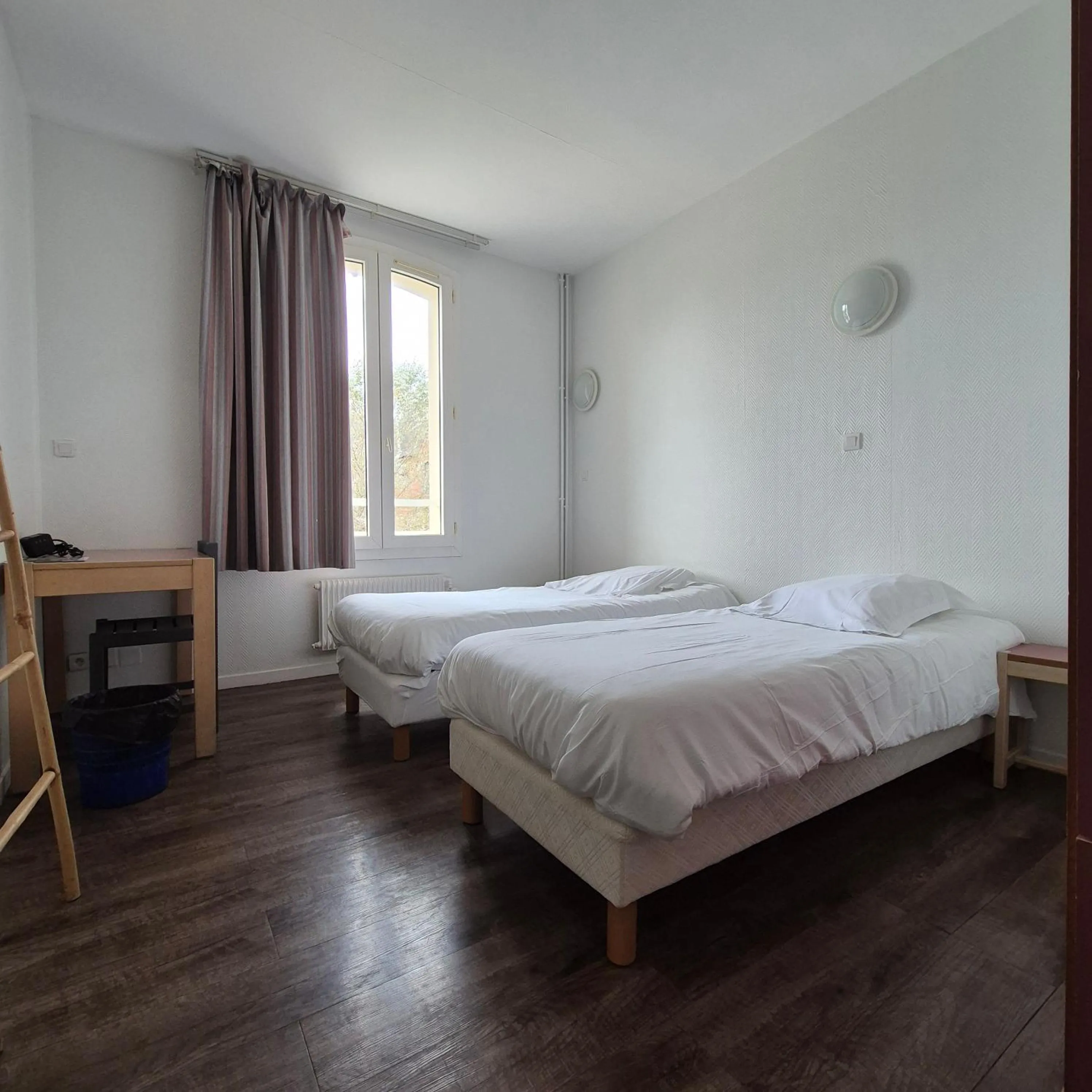 Property building, Bed in Centre de Vacances CPCV Normandie à 50 metres de la plage de Houlgate