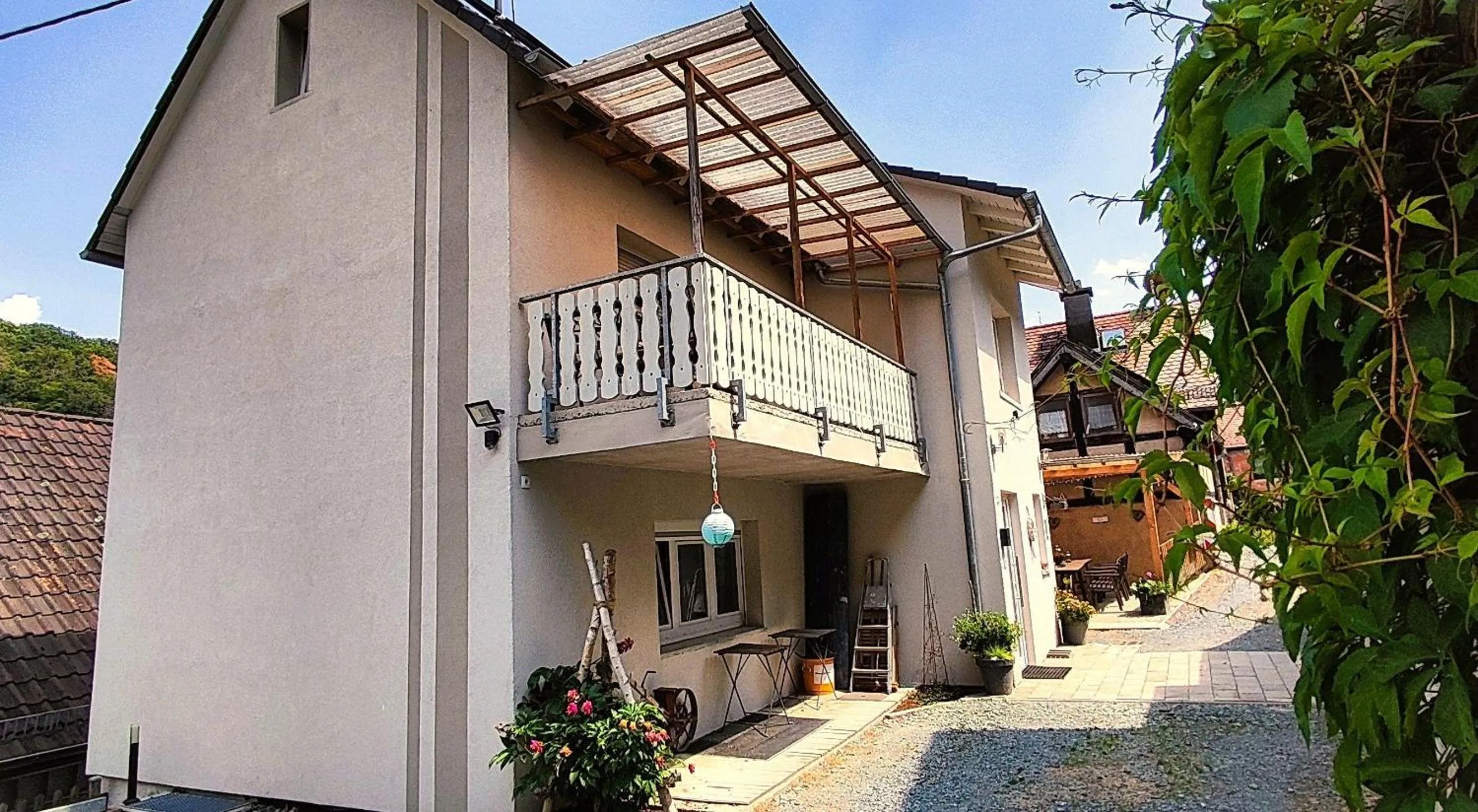 Unterkunft4You-Ferienhaus-Zum-Burgfried