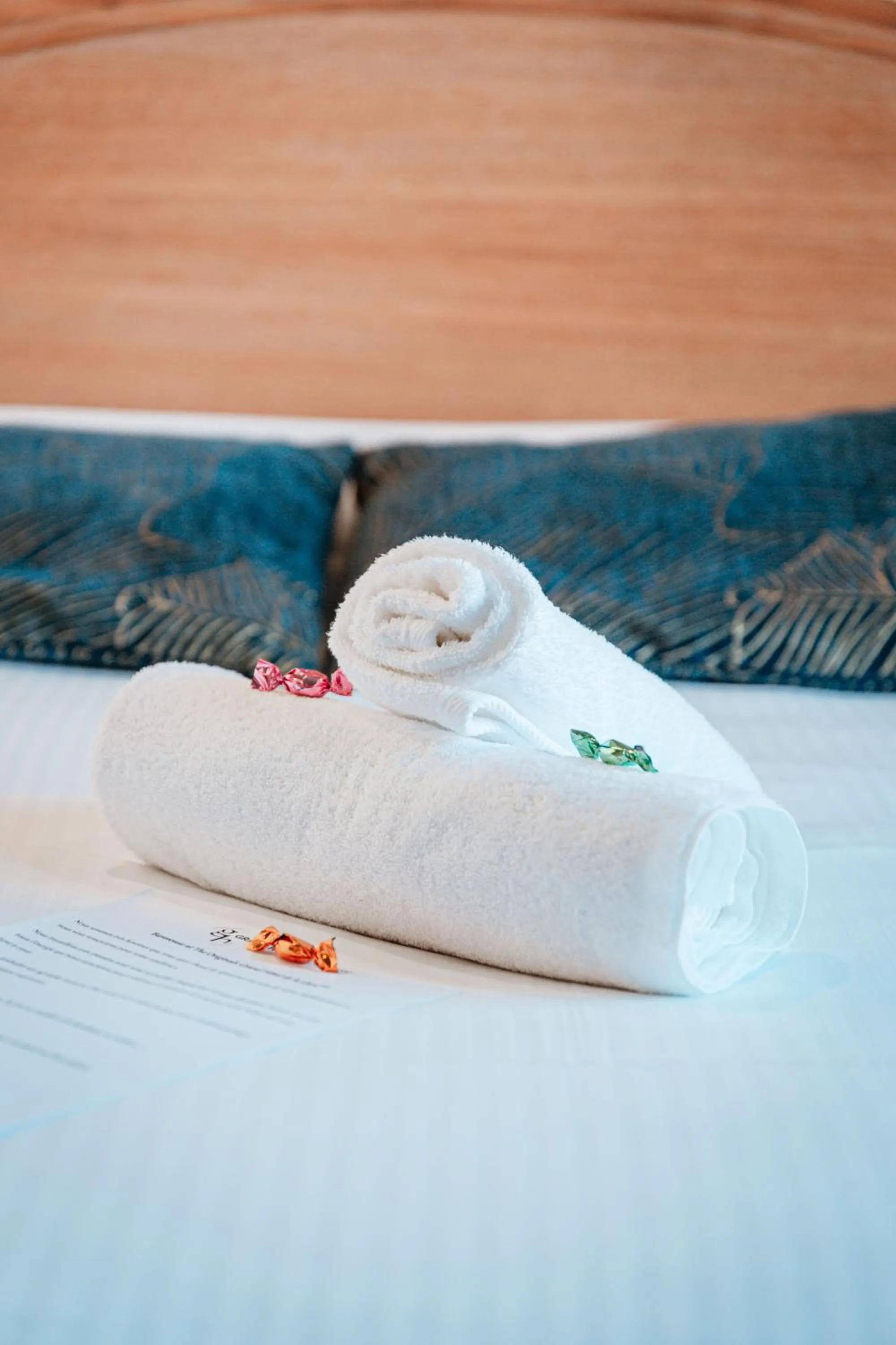 Bed in Grand Hôtel de la Gare Toulon - Boutique Hôtel