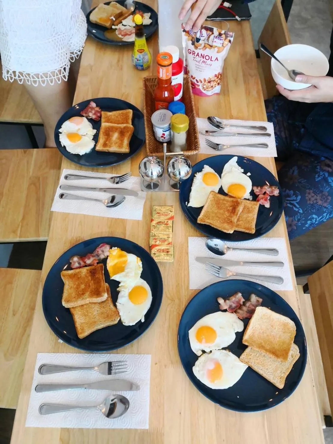 American breakfast in Tropical Summer Hostel