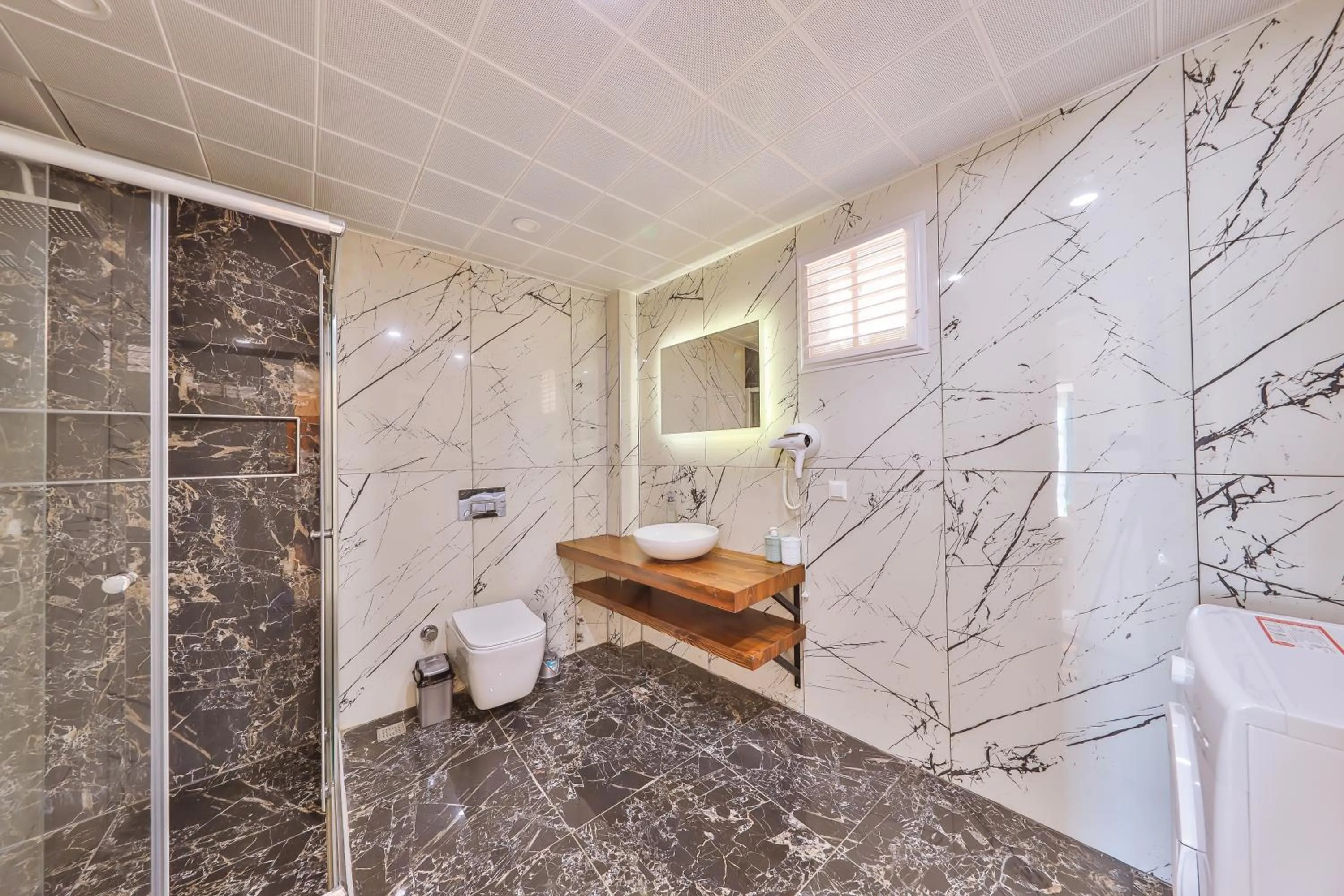 Bathroom in 3 House Apart