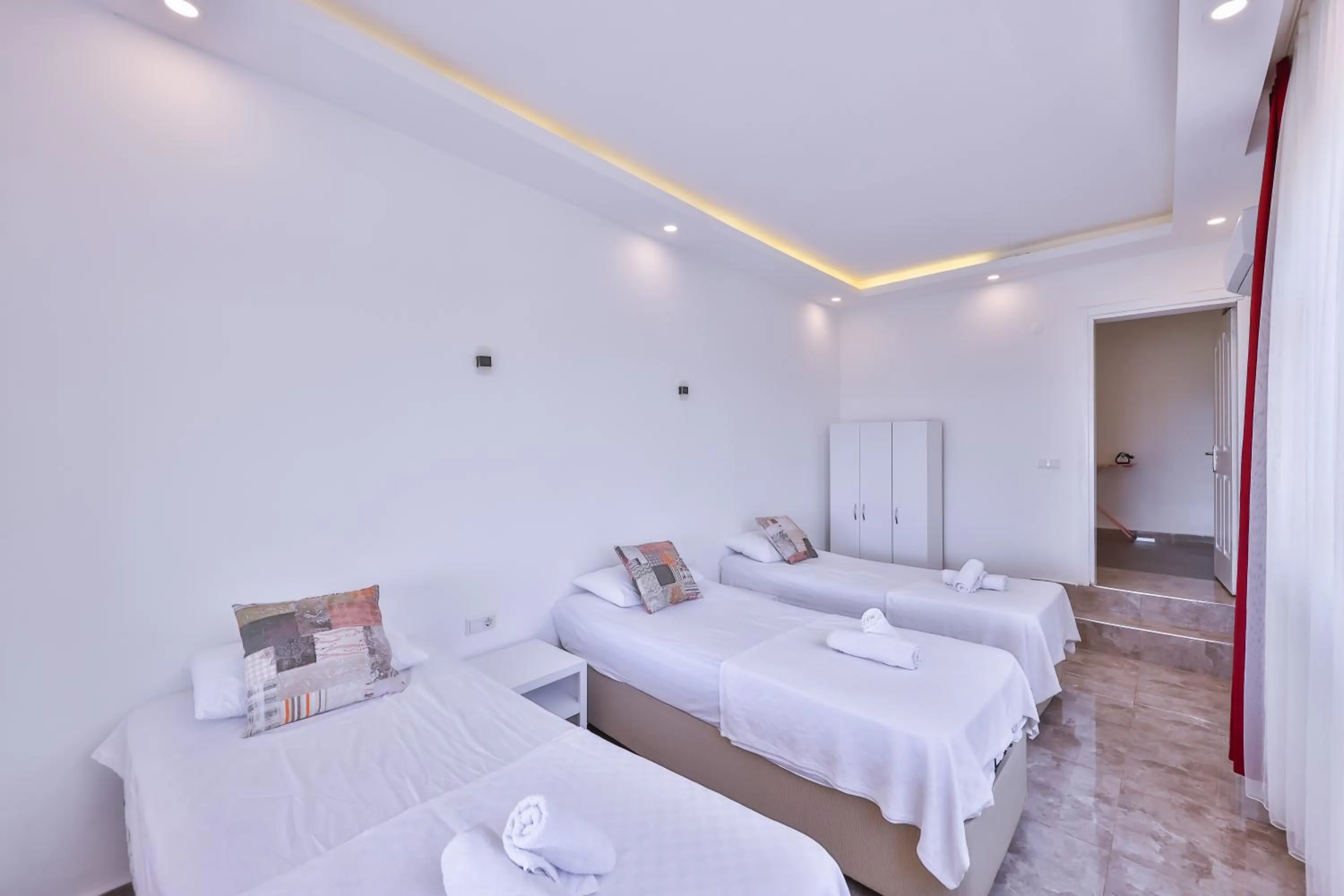 Bedroom, Bed in 3 House Apart