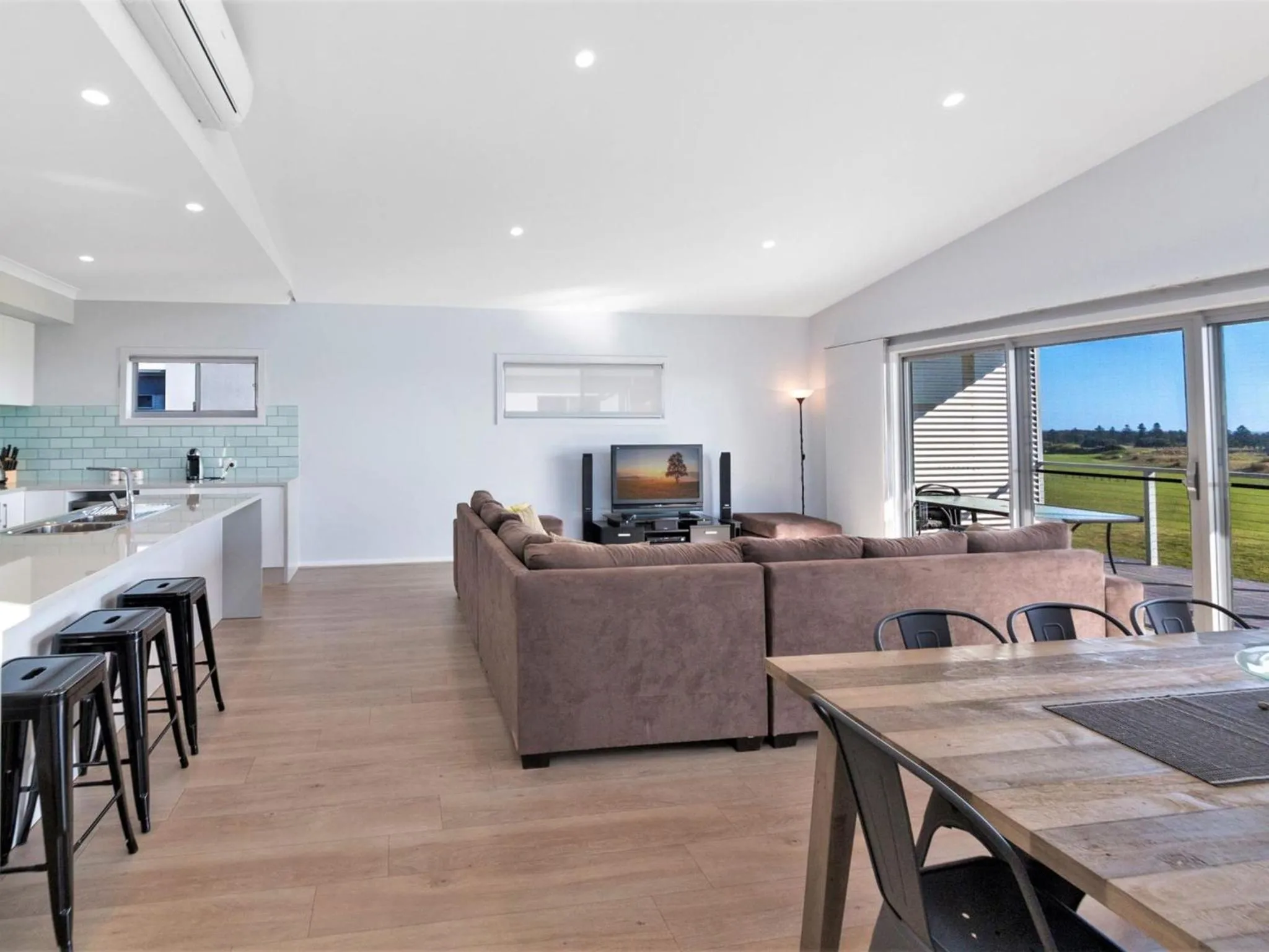 50 Turnberry Drive
