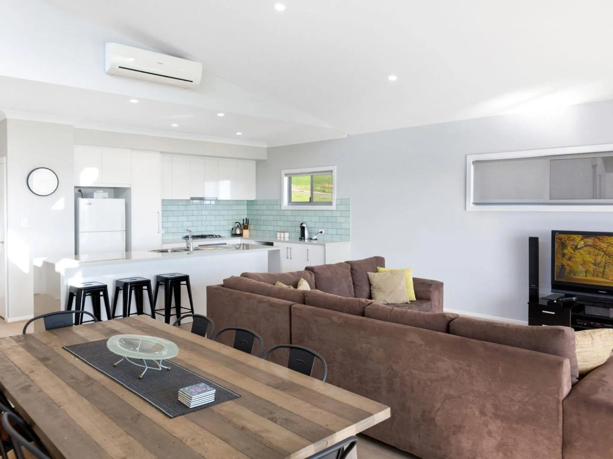 50 Turnberry Drive
