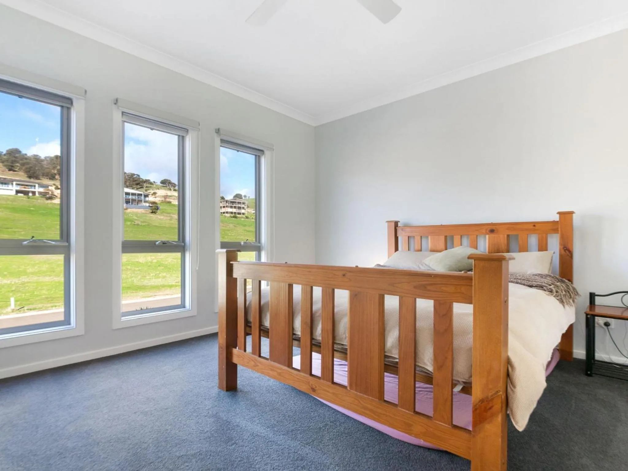 Bed in 50 Turnberry Drive