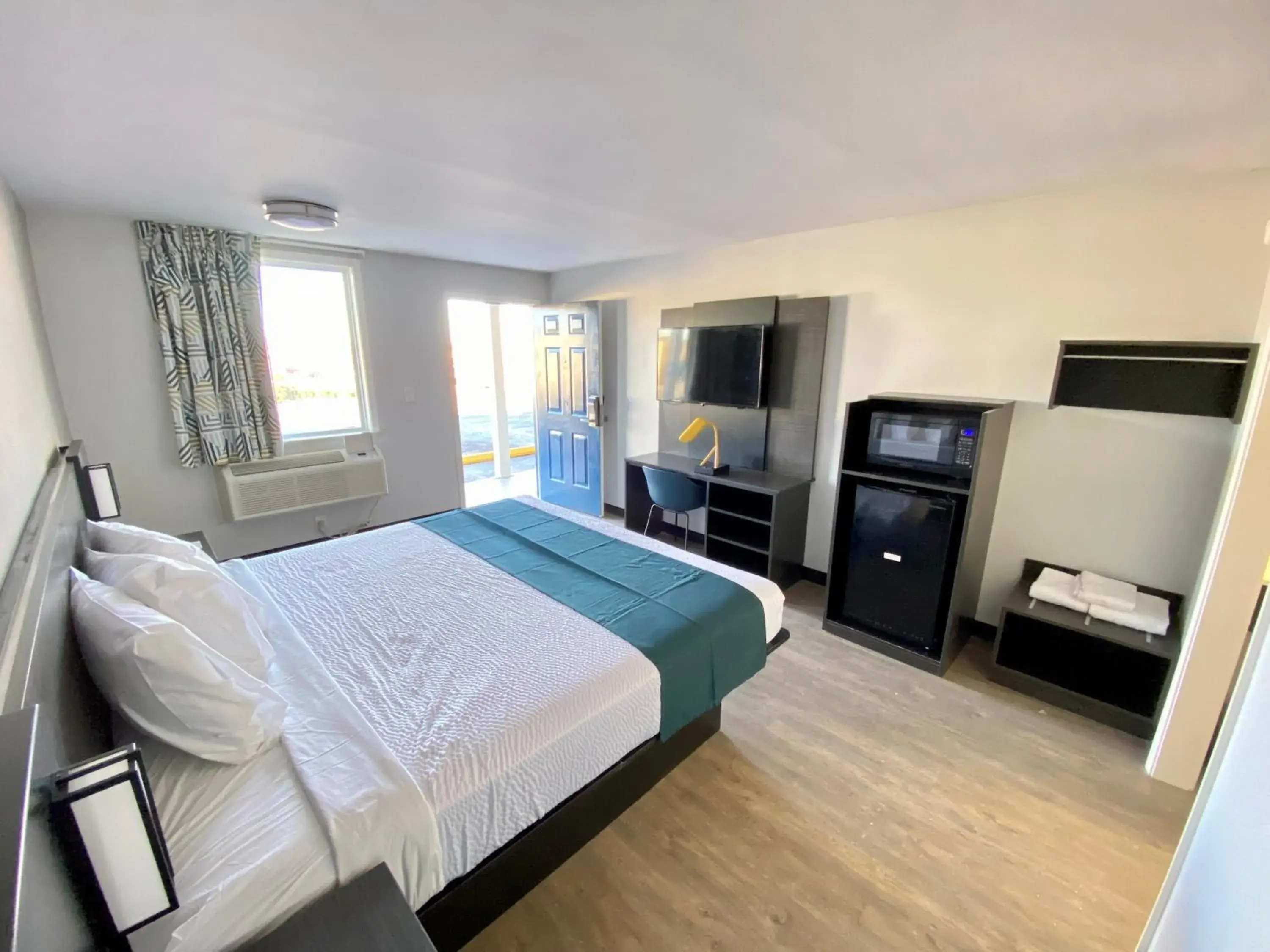 Bed in Motel 6 Bonne Terre, MO Bed in Motel 6 Bonne Terre, MO