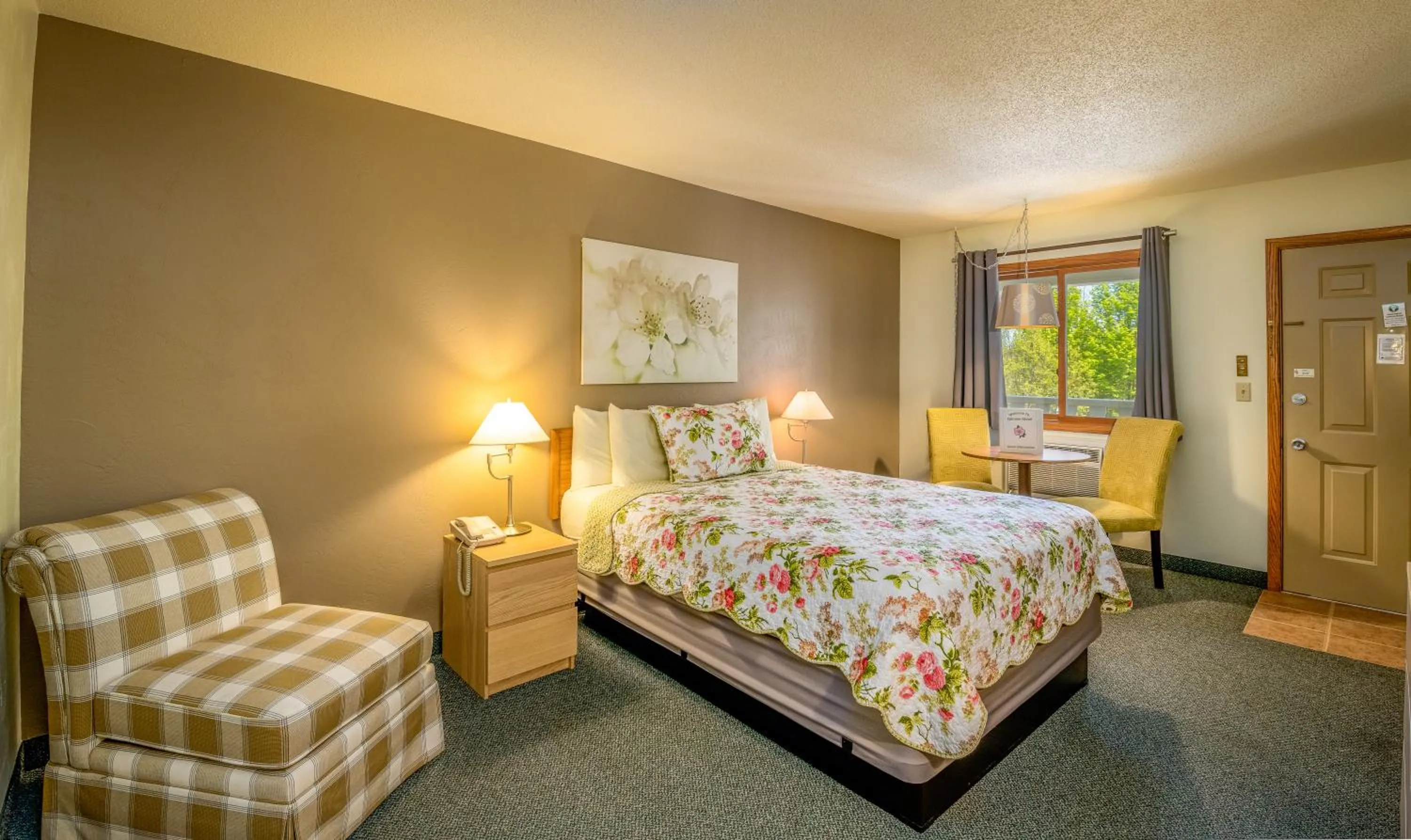 Bed in Ephraim Motel