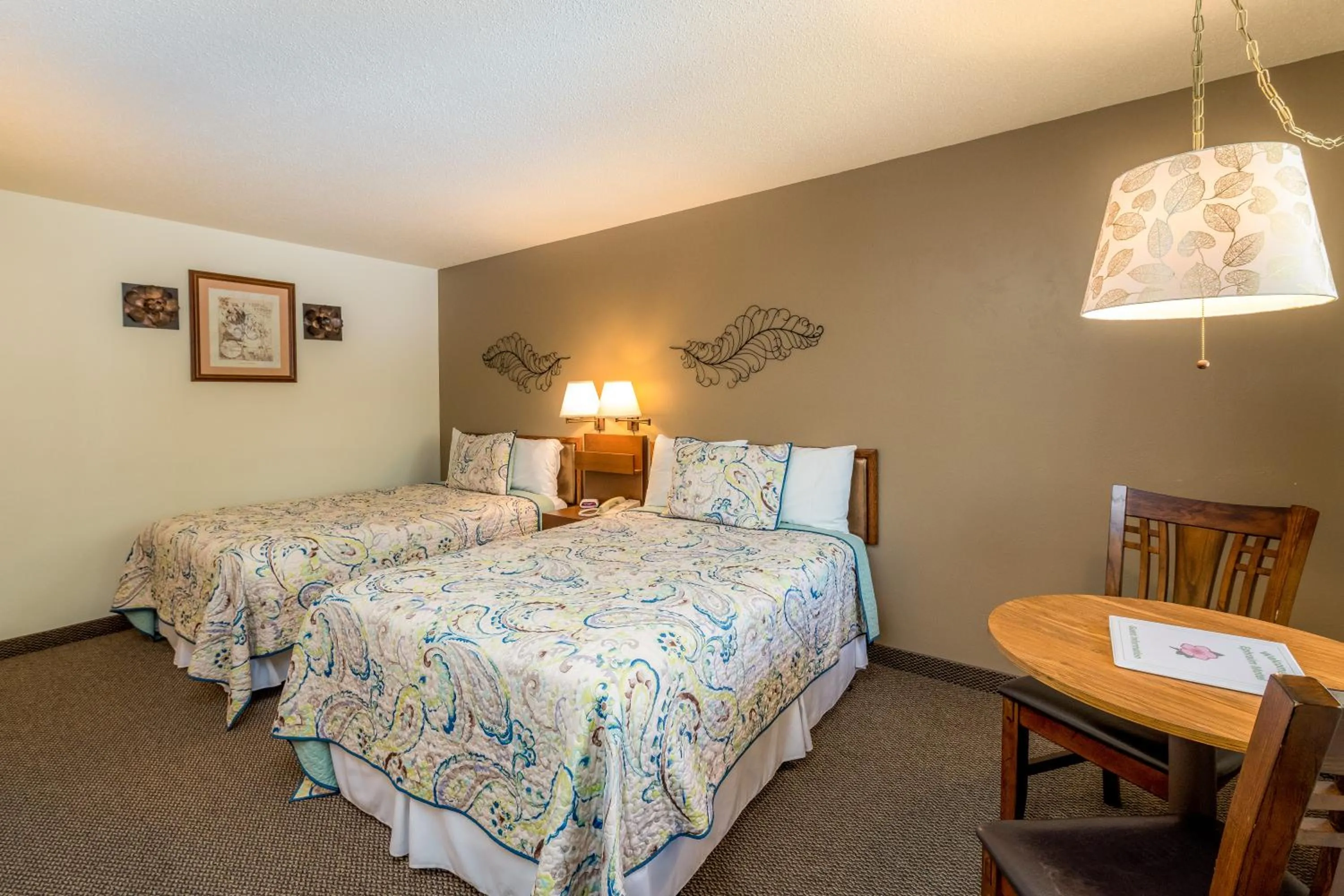 Bed in Ephraim Motel