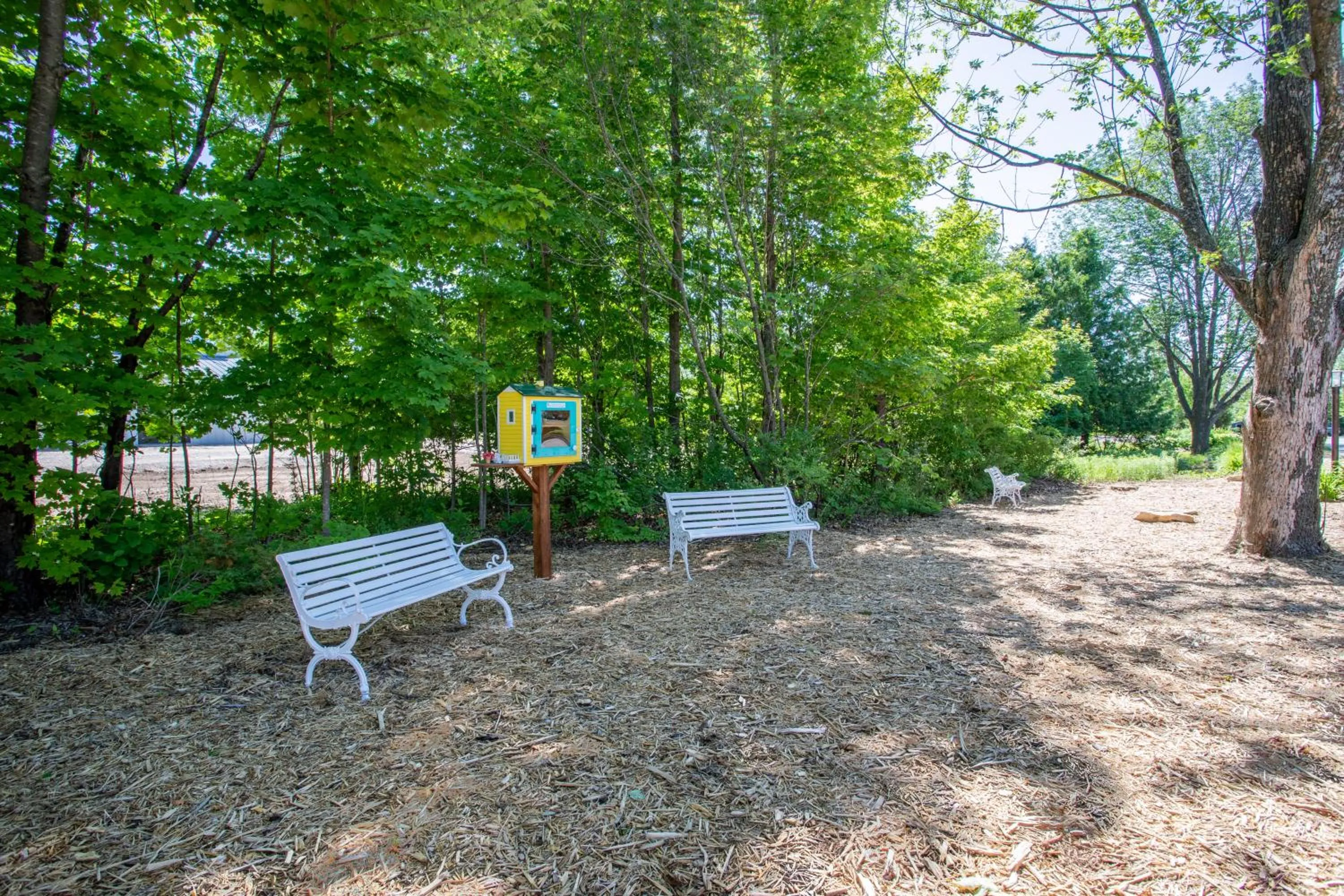 Seating area in Ephraim Motel