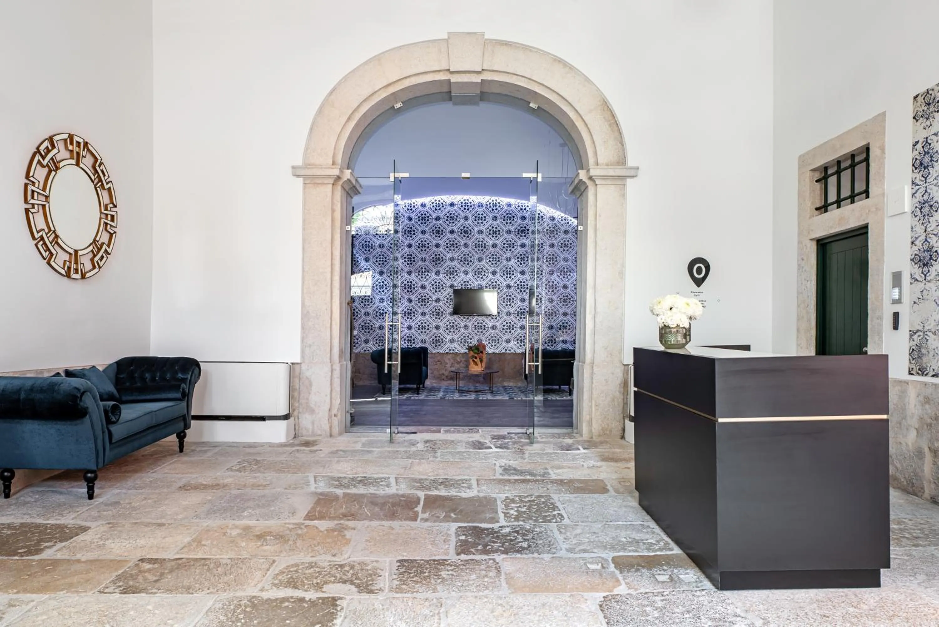 Lobby or reception in Tandem Palacio Alfama Apartments