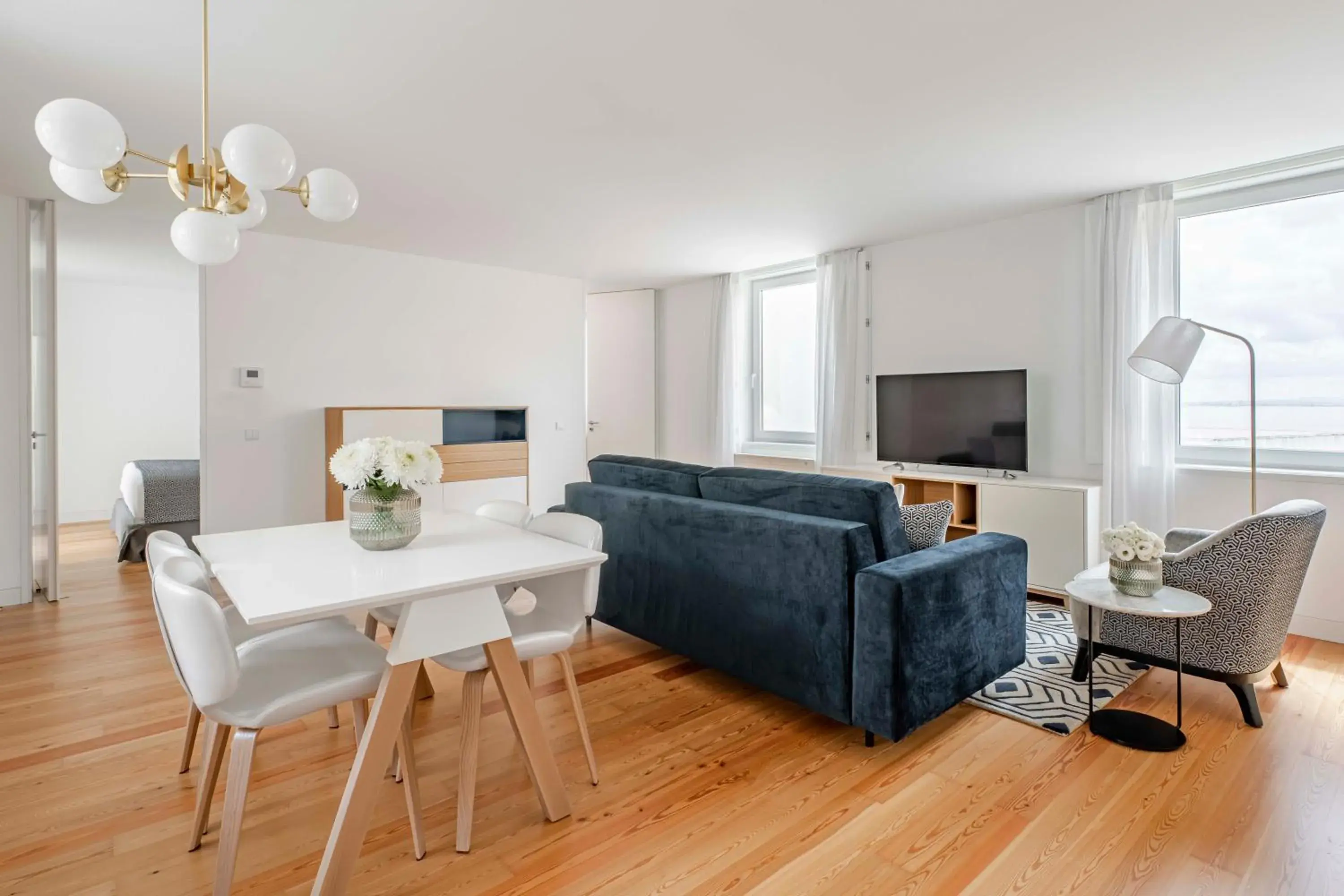 Living room in Tandem Palacio Alfama Apartments Living room in Tandem Palacio Alfama Apartments