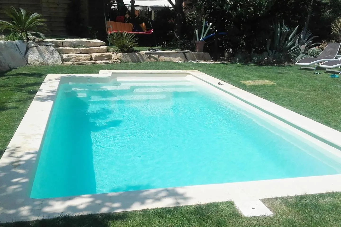 Day in Villa LES FIGUIERS