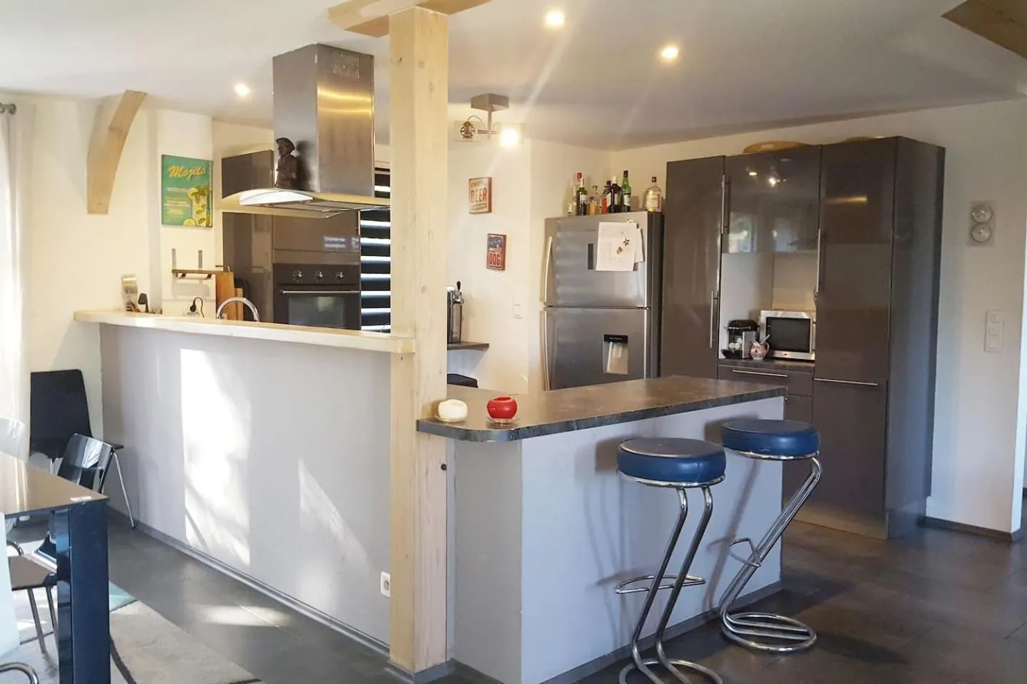 Kitchen or kitchenette in Villa LES FIGUIERS