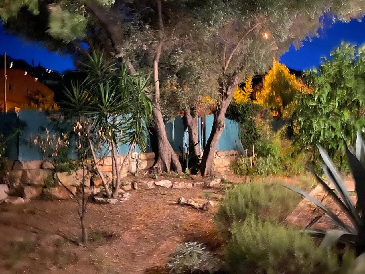 Natural landscape in Villa LES FIGUIERS