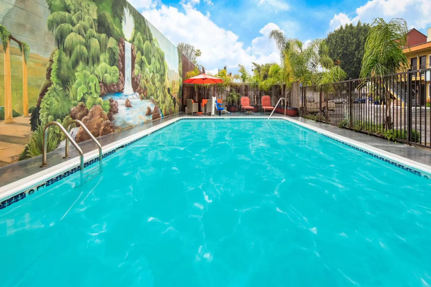 Swimming pool in Travelodge by Wyndham Burbank-Glendale