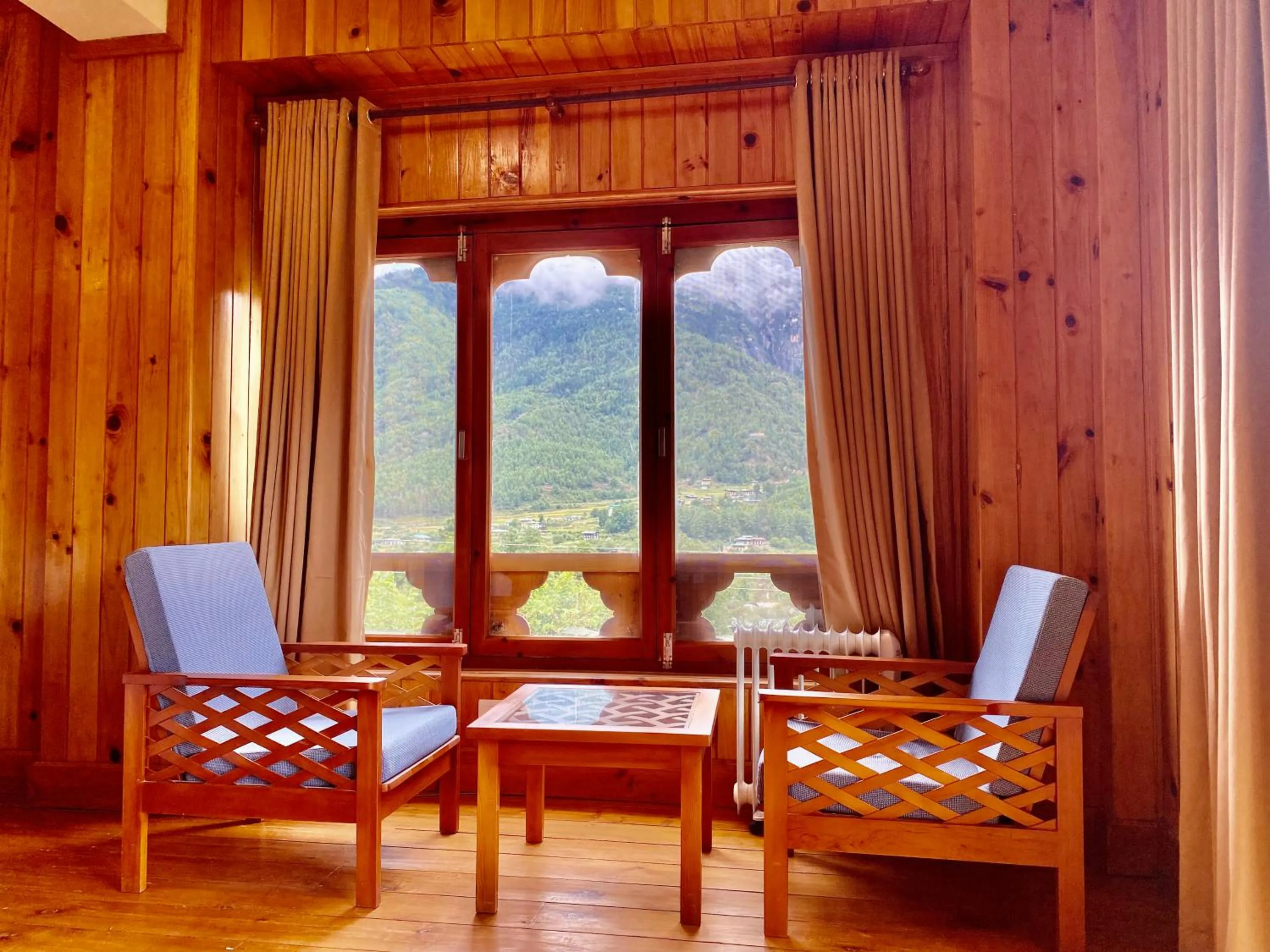 hair dresser in Taktsang Village Resort