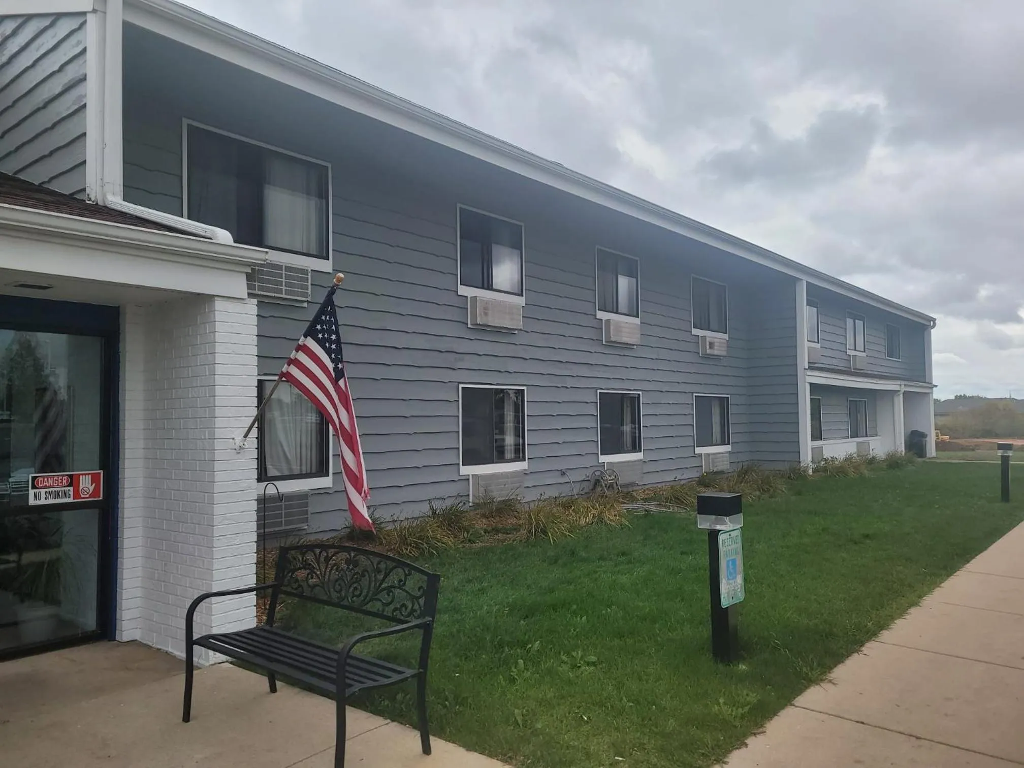 Property building in The Belgium Inn & Suites