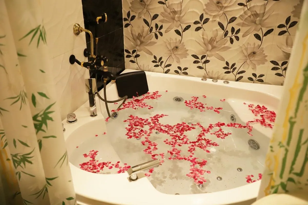 Spring in Ganesha Palace