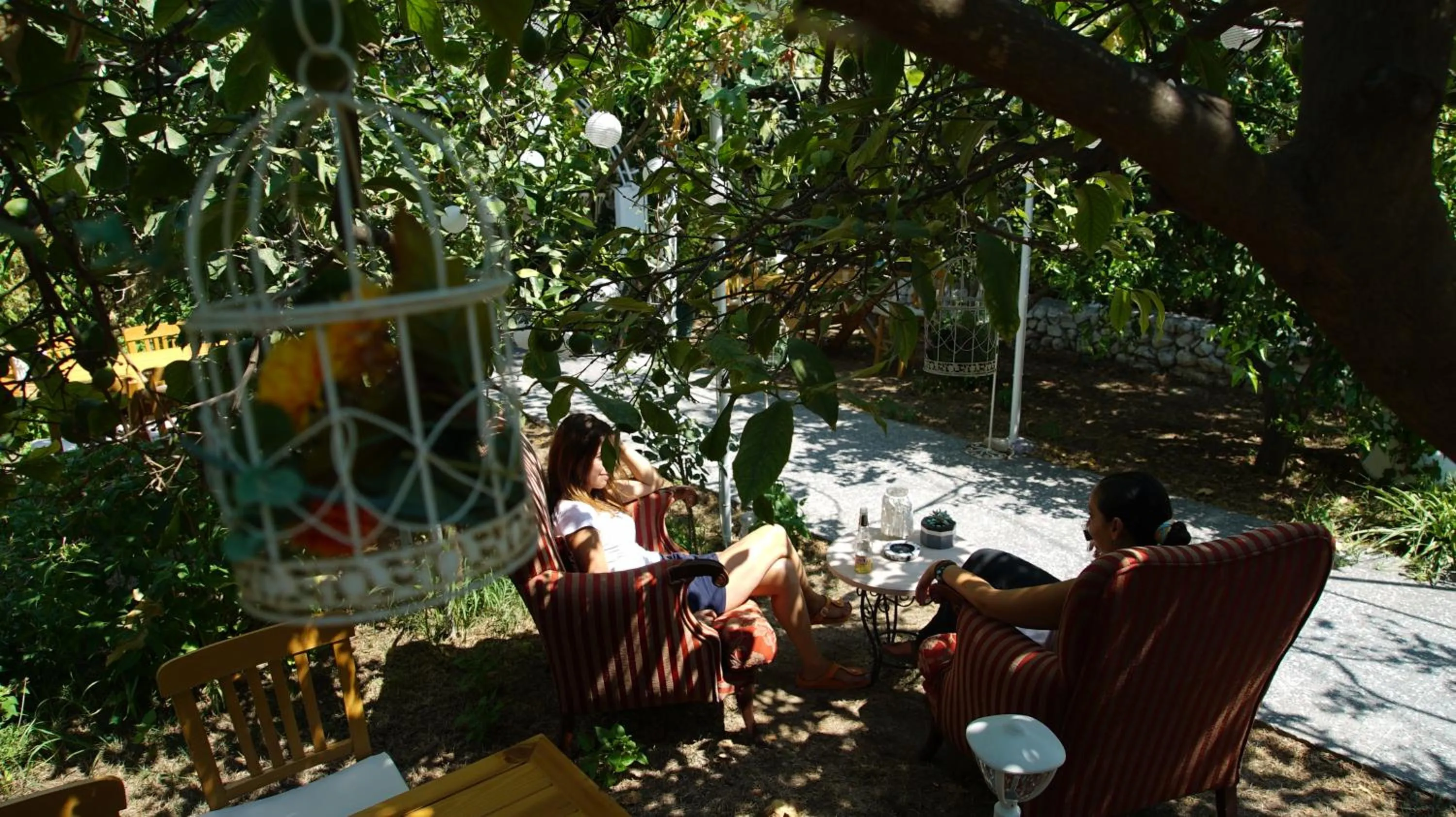 People in L'onda Oda Bodrum