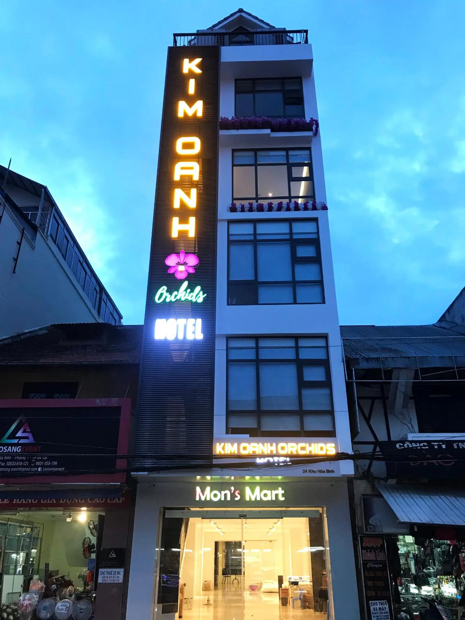 Property building in Kim Oanh Orchids Hotel