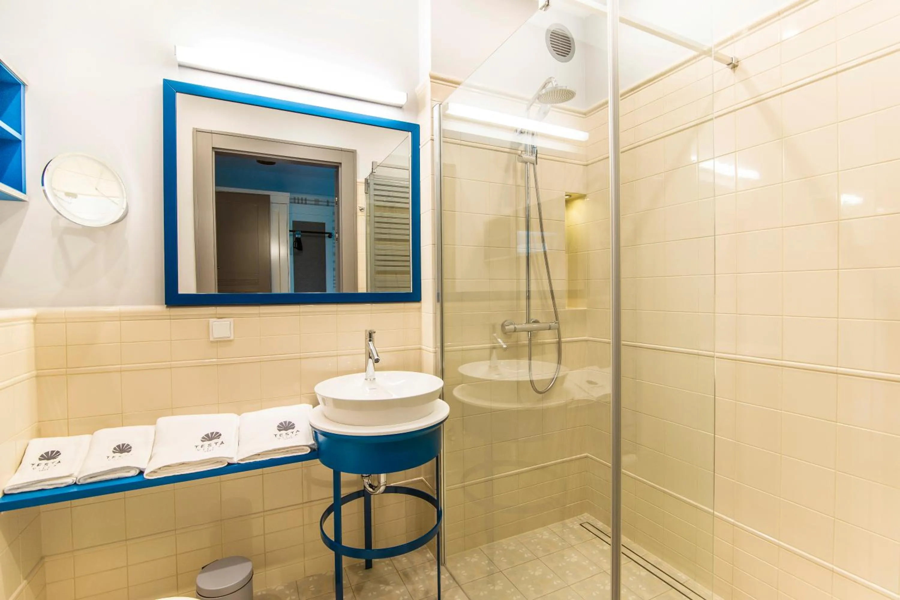 Shower in Villa Testa