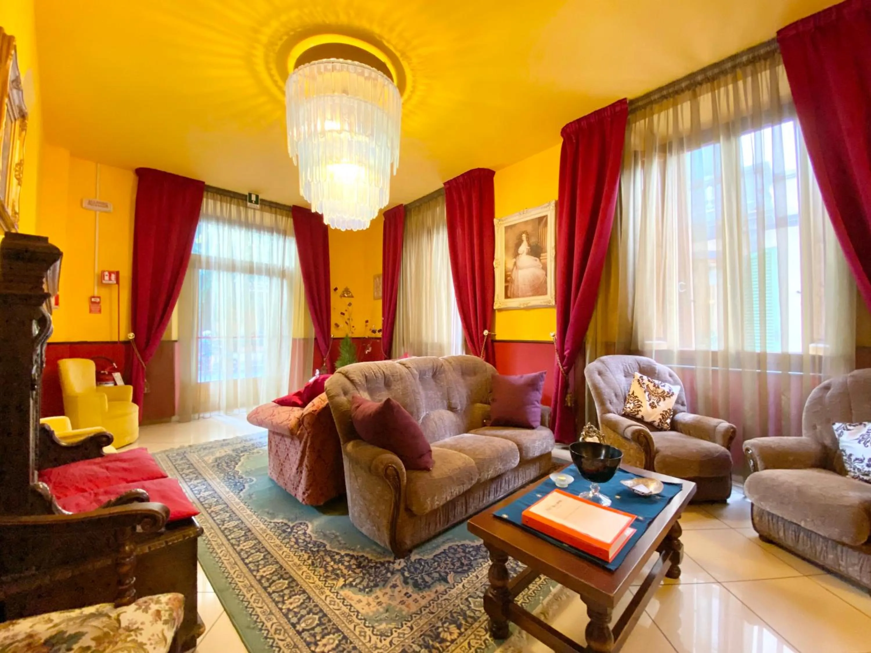 Lobby or reception in HOTEL RINASCIMENTO