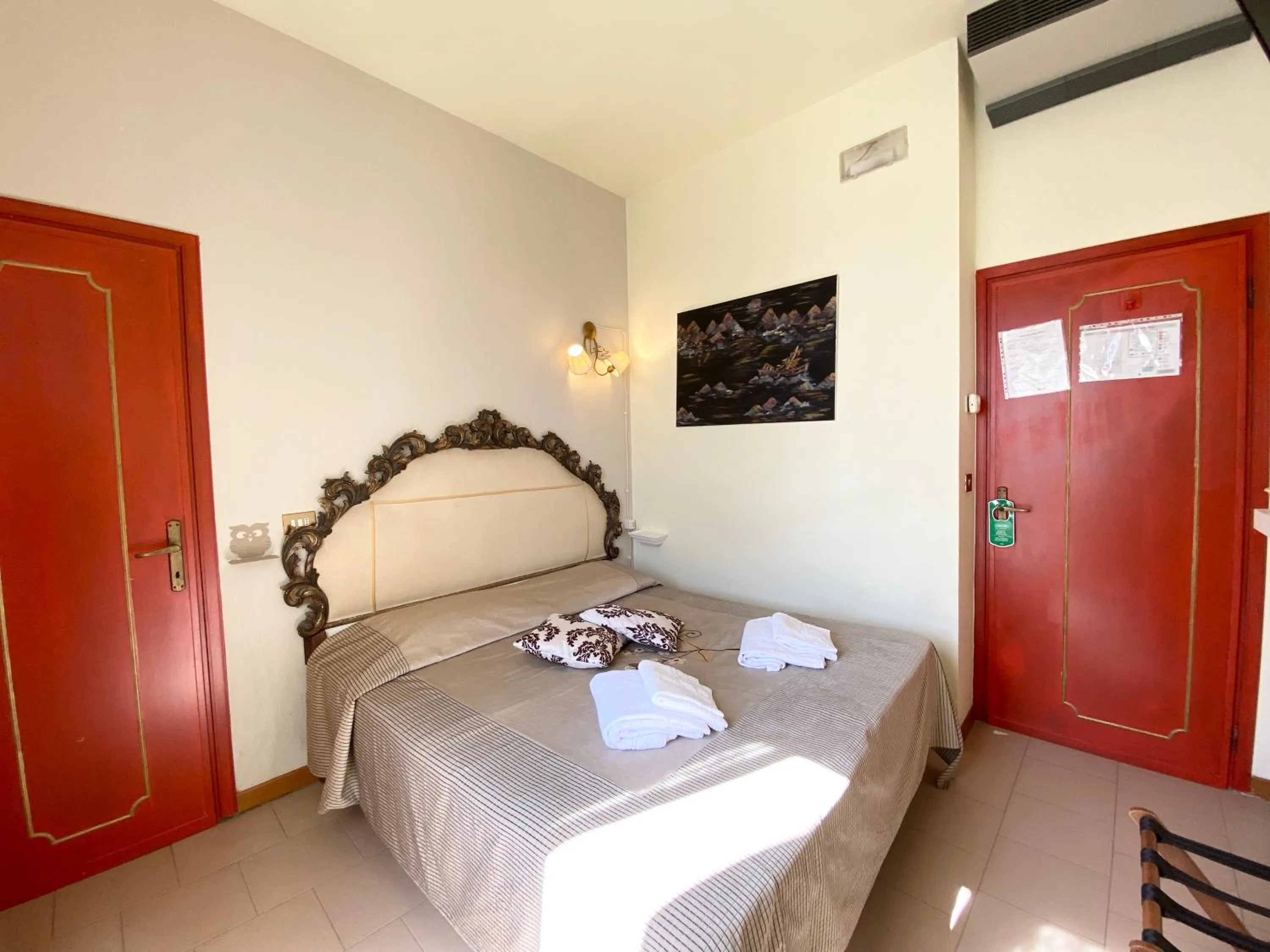 Bedroom, Bed in HOTEL RINASCIMENTO