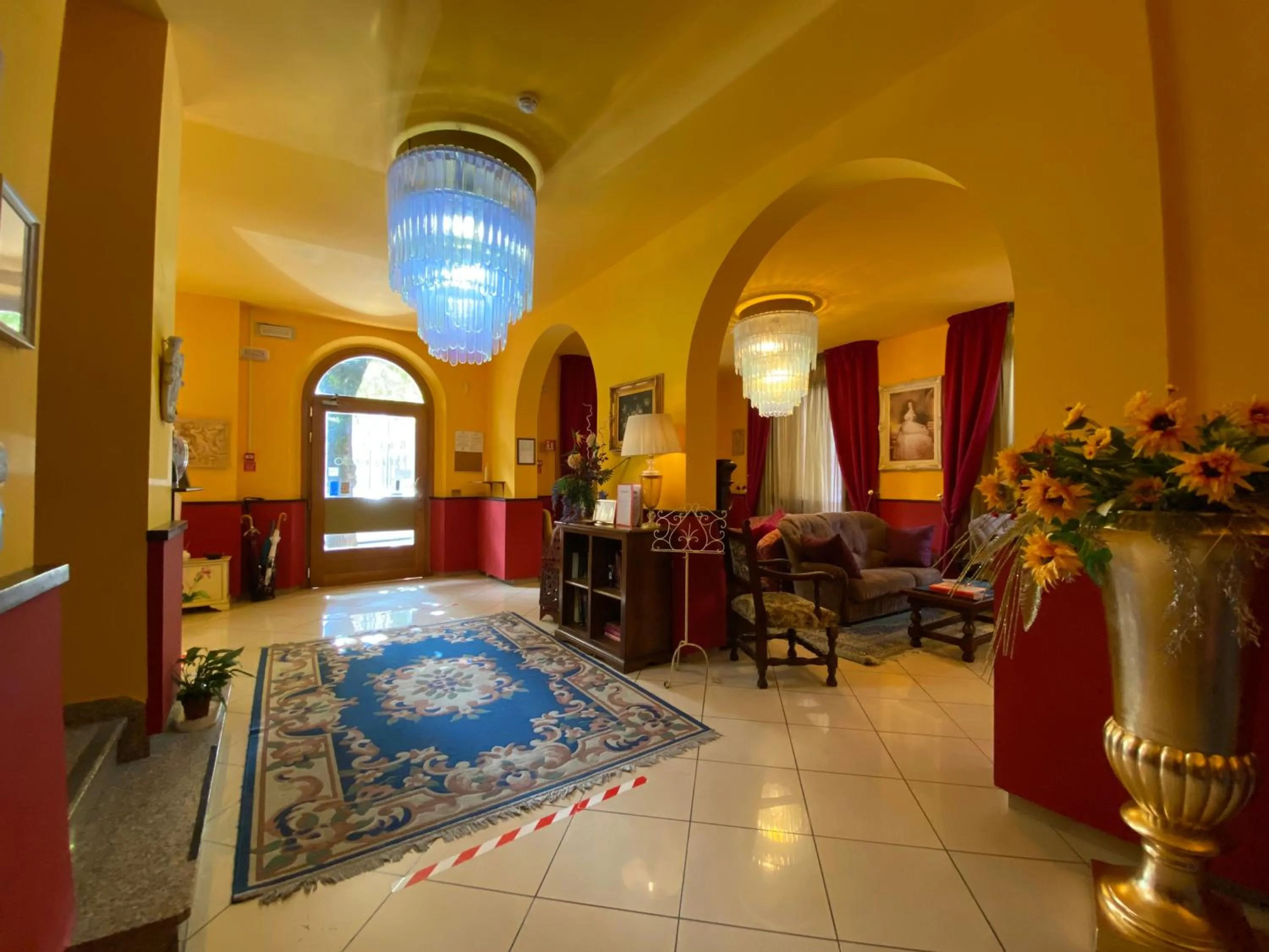 Lobby or reception in HOTEL RINASCIMENTO