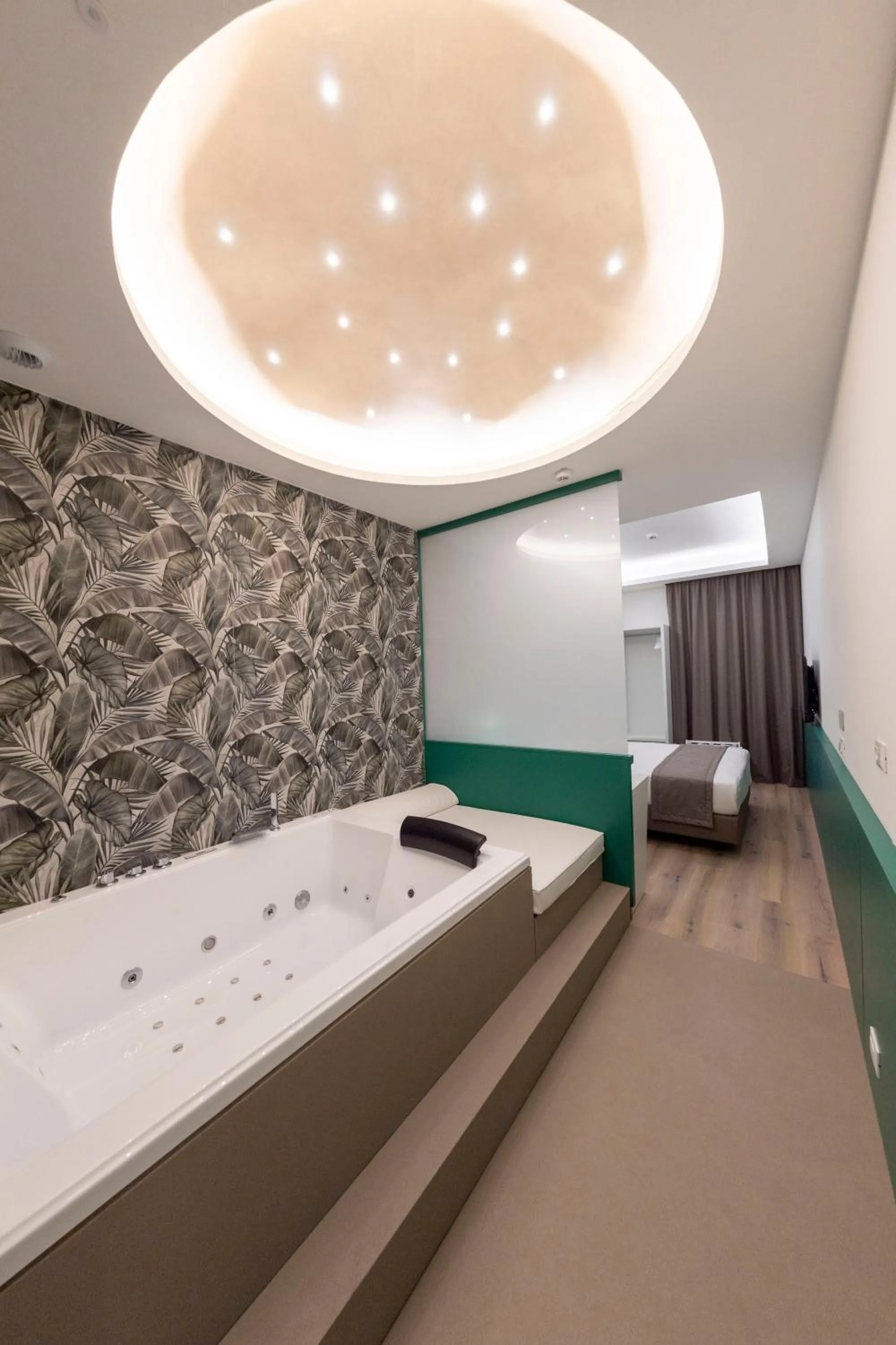 Bedroom, Bed in Smart Hotel Napoli