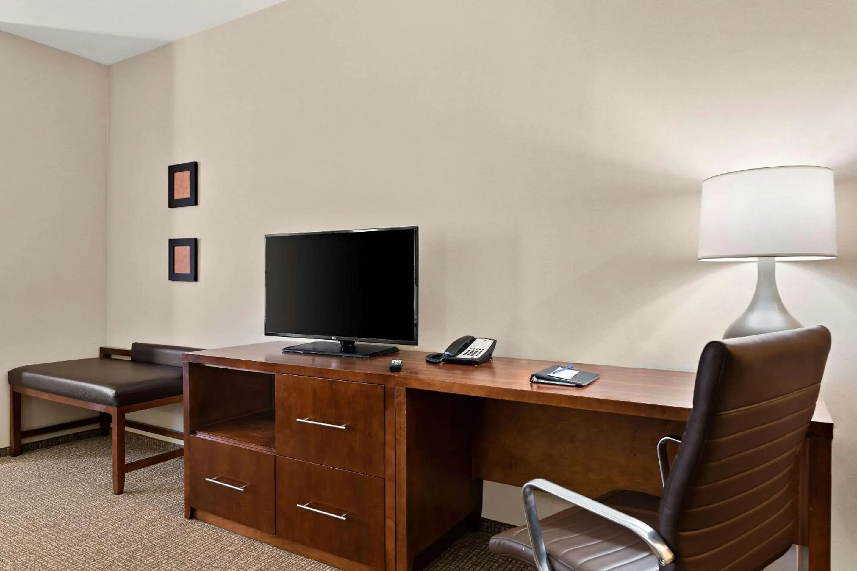 Bedroom in Comfort Suites Kanab National Park Area Bedroom in Comfort Suites Kanab National Park Area