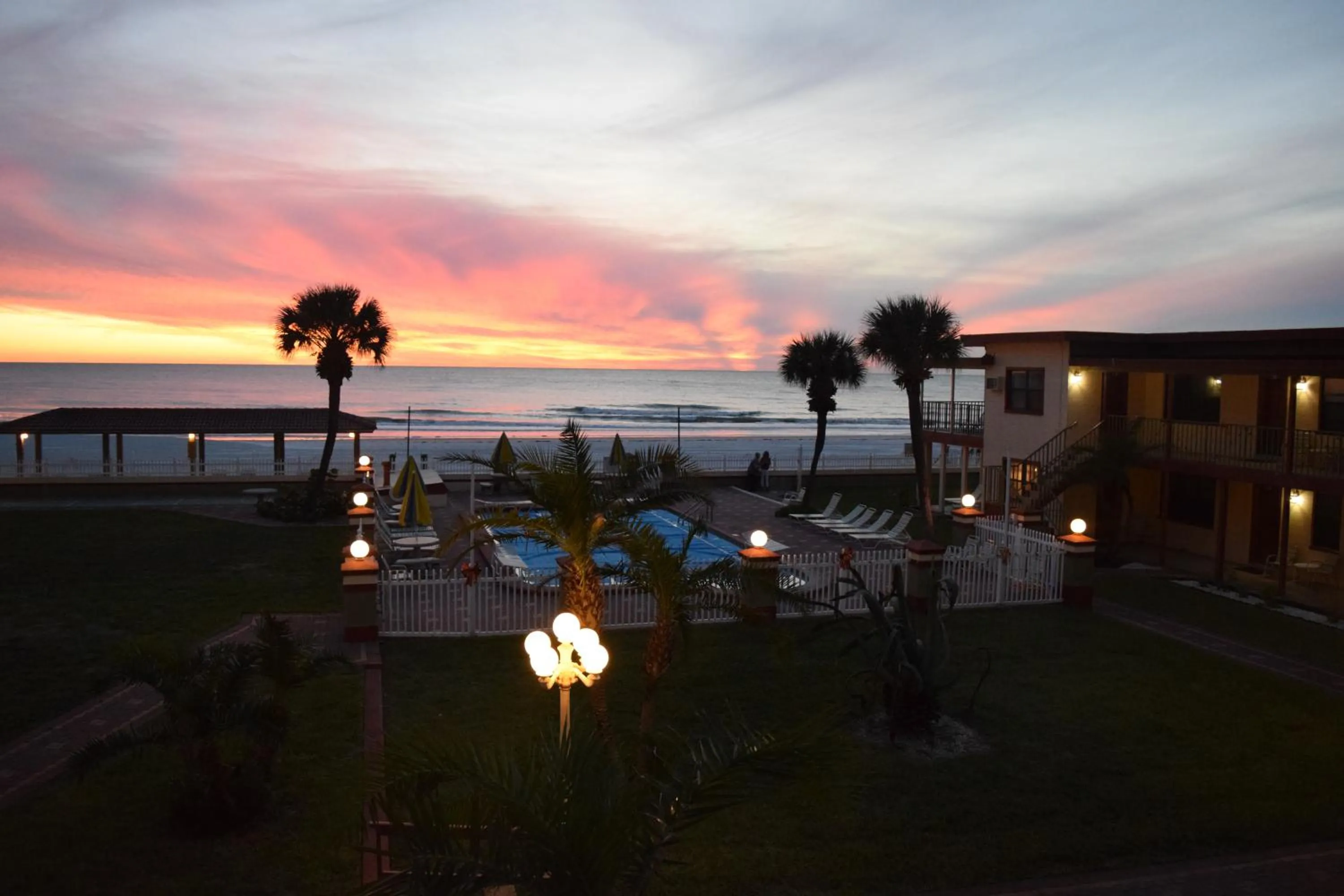 Garden view in Sails Resort Motel