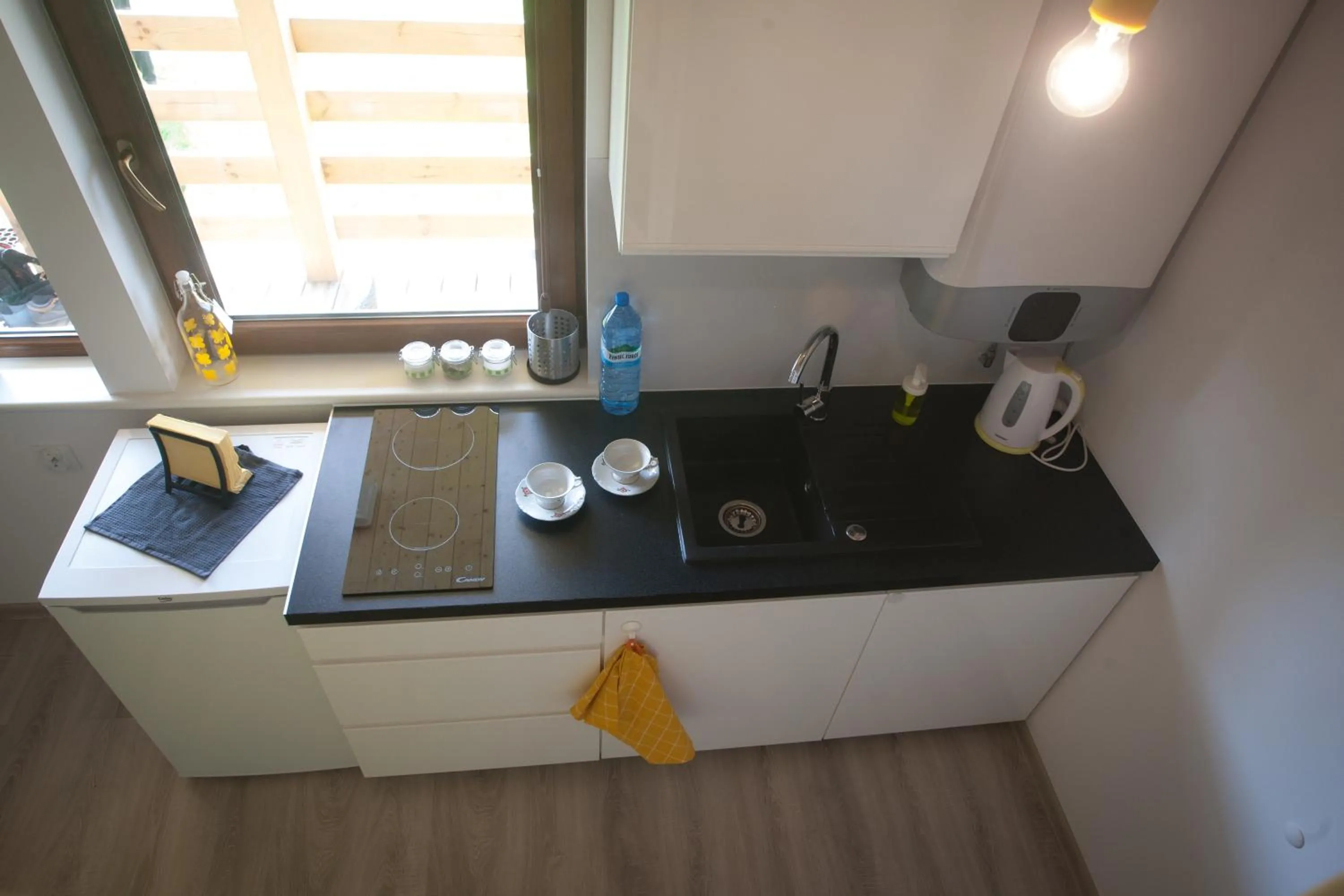 Kitchen or kitchenette in Domki Reston