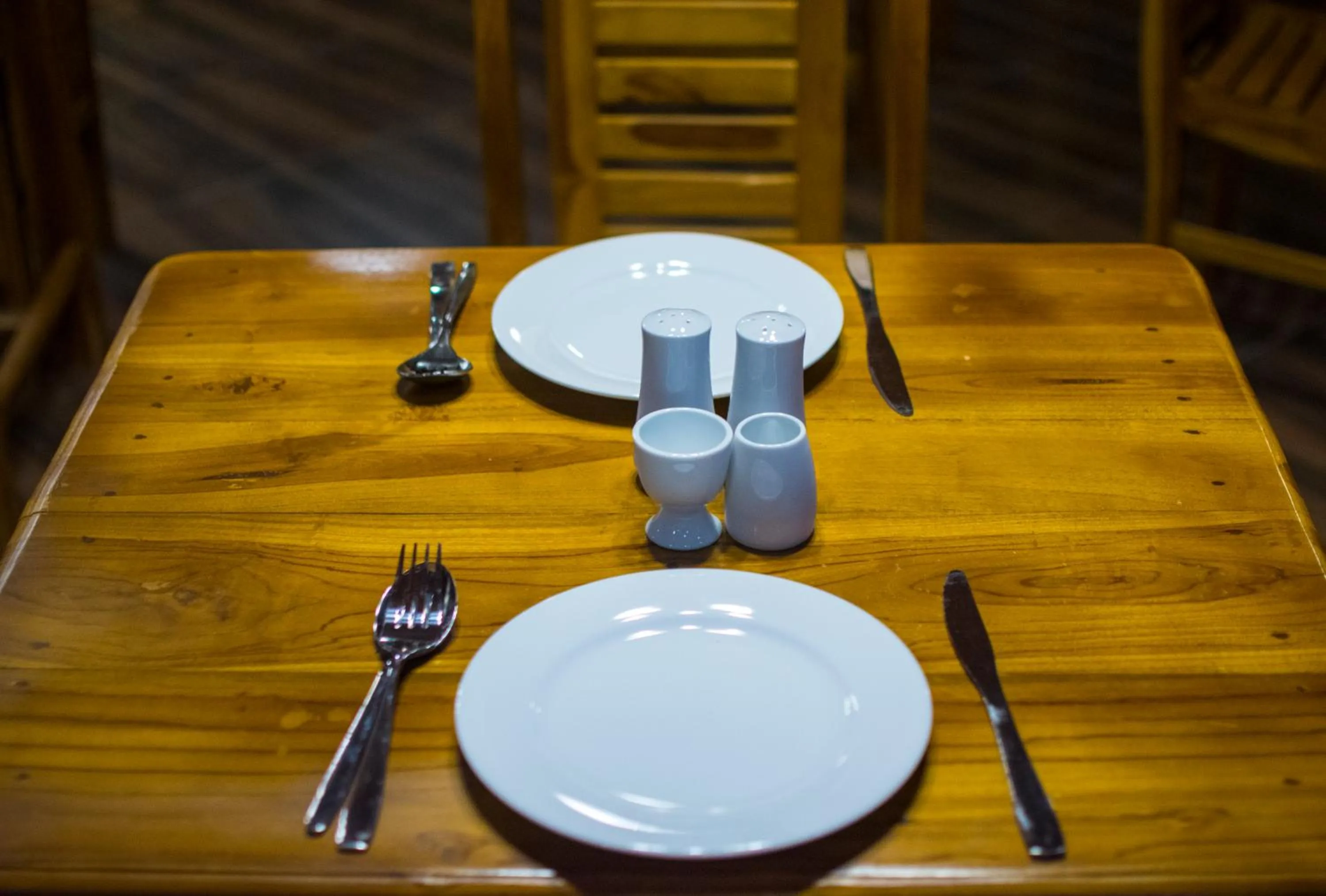 Restaurant/places to eat in MRD Beach Hotel