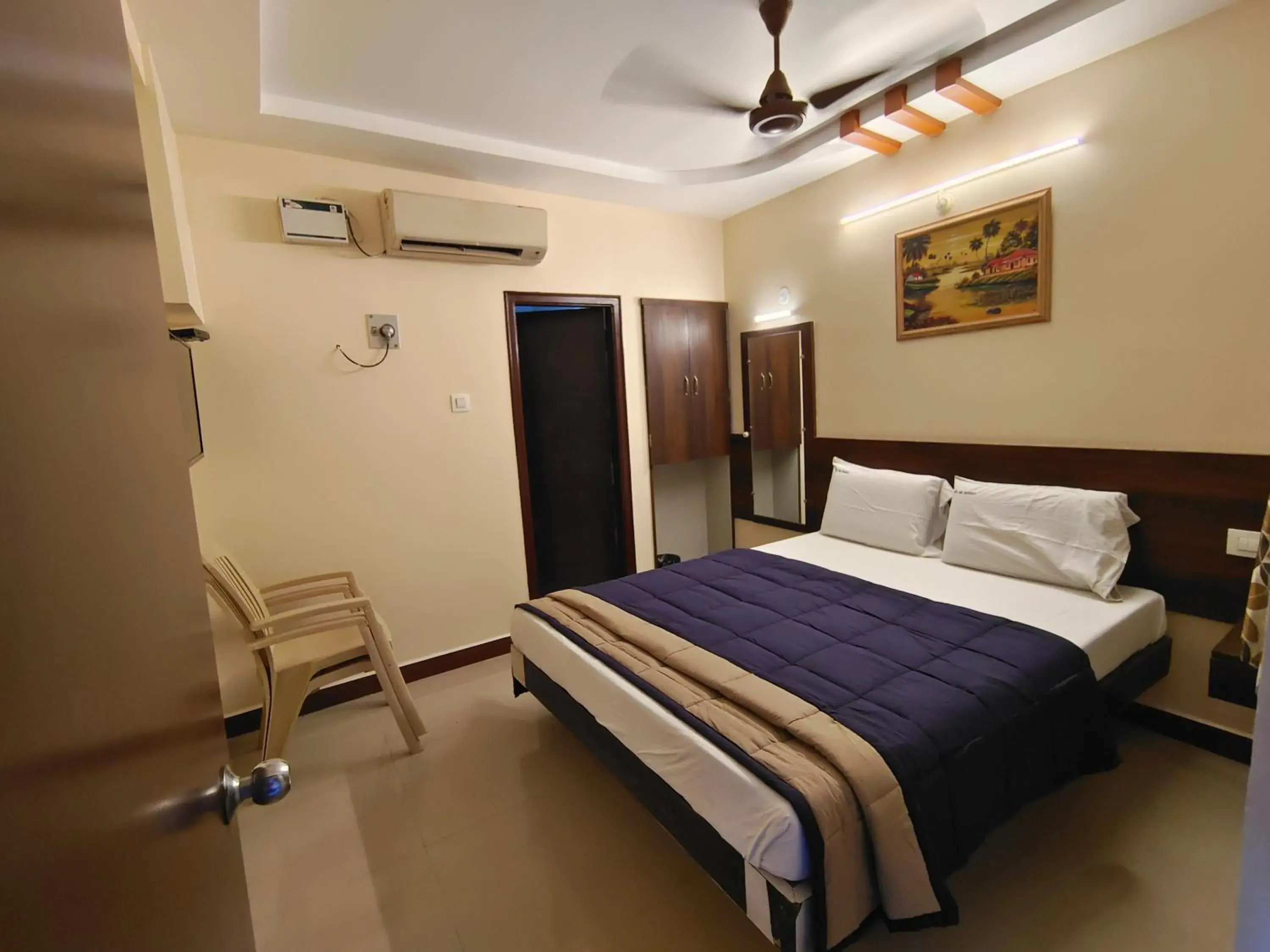Hotel DKR Residency Hotel DKR Residency
