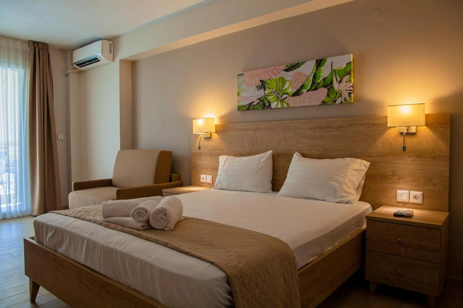 Bedroom, Bed in Nikiti Comfort