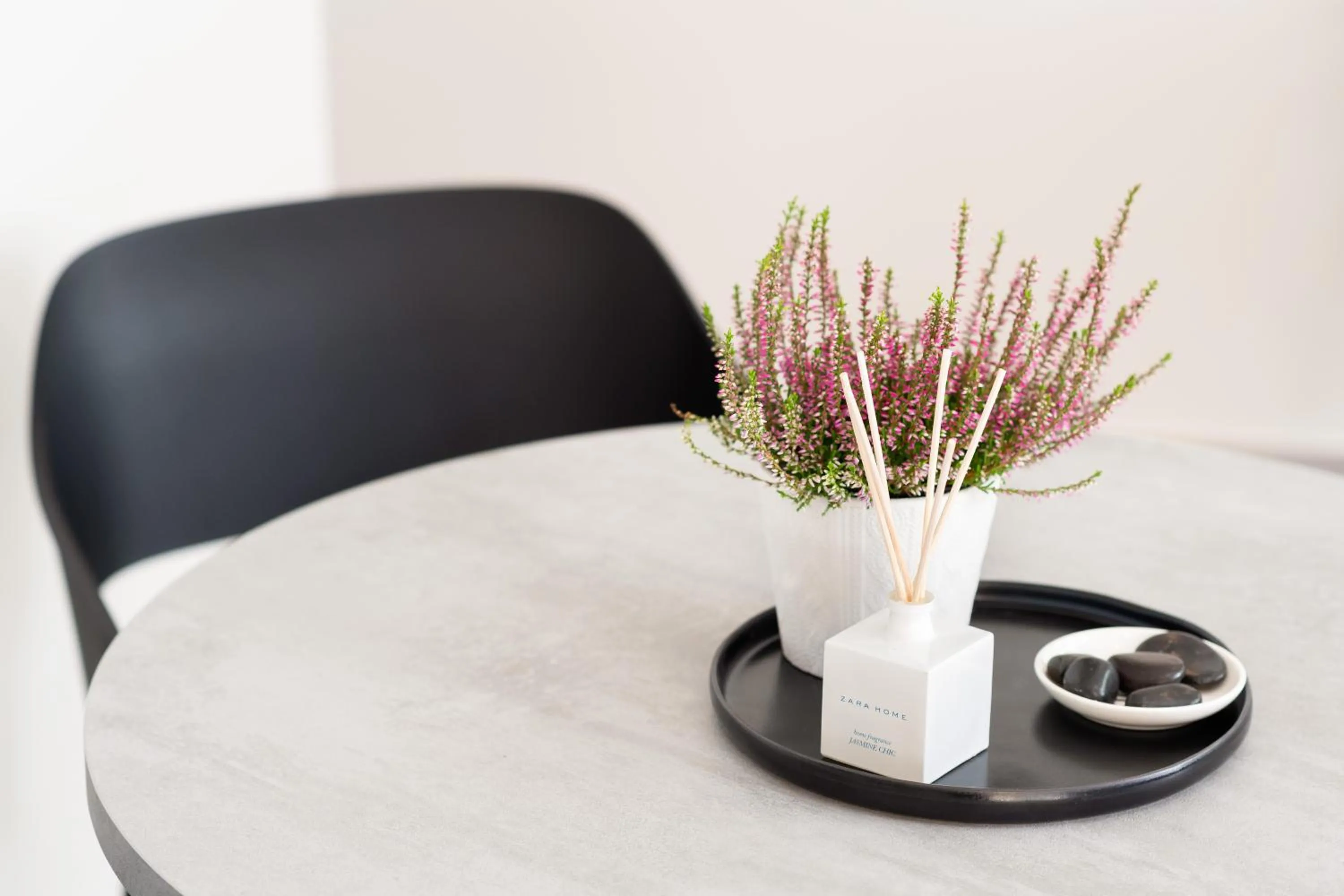 Decorative detail in Thess Residences