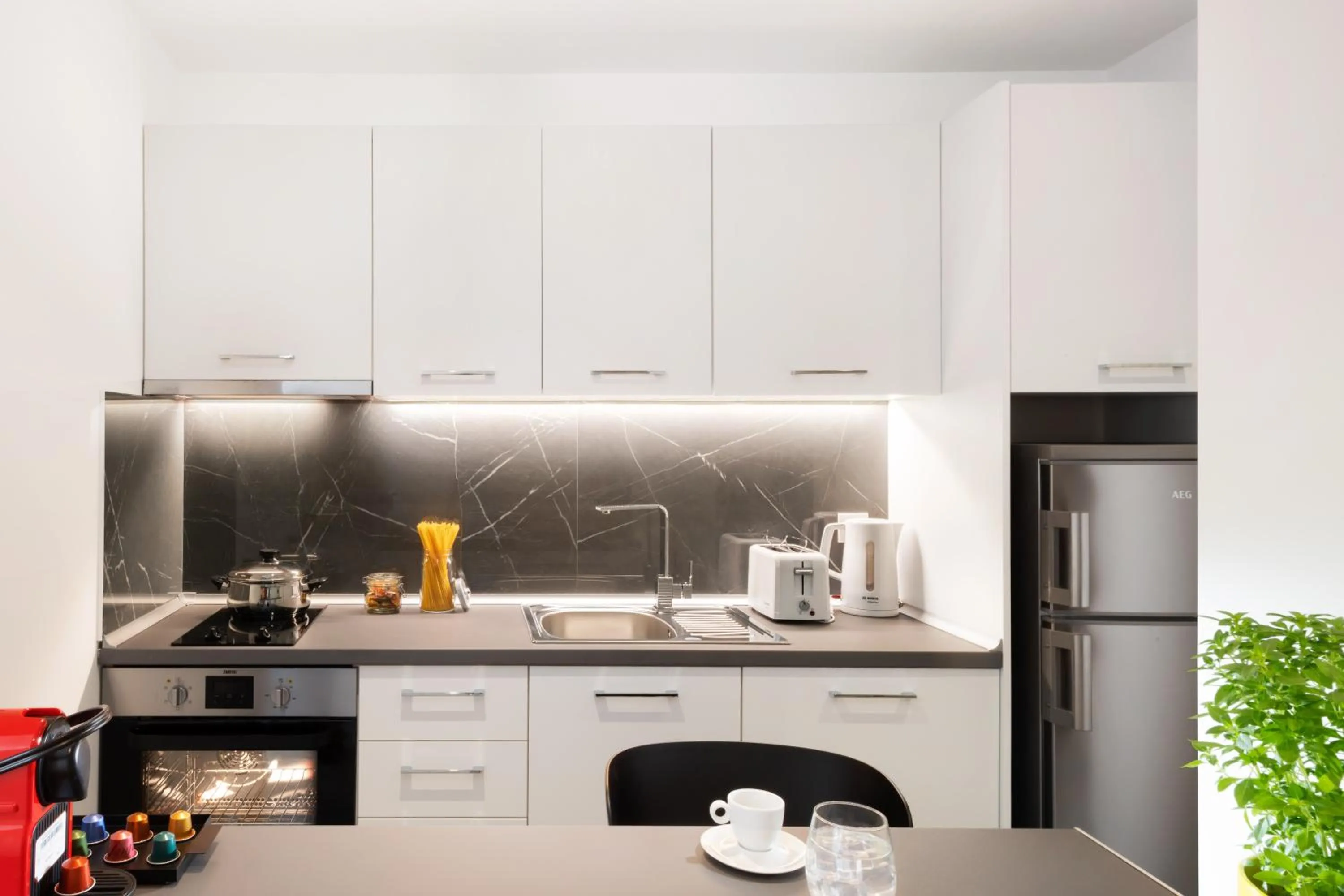 Kitchen or kitchenette in Thess Residences
