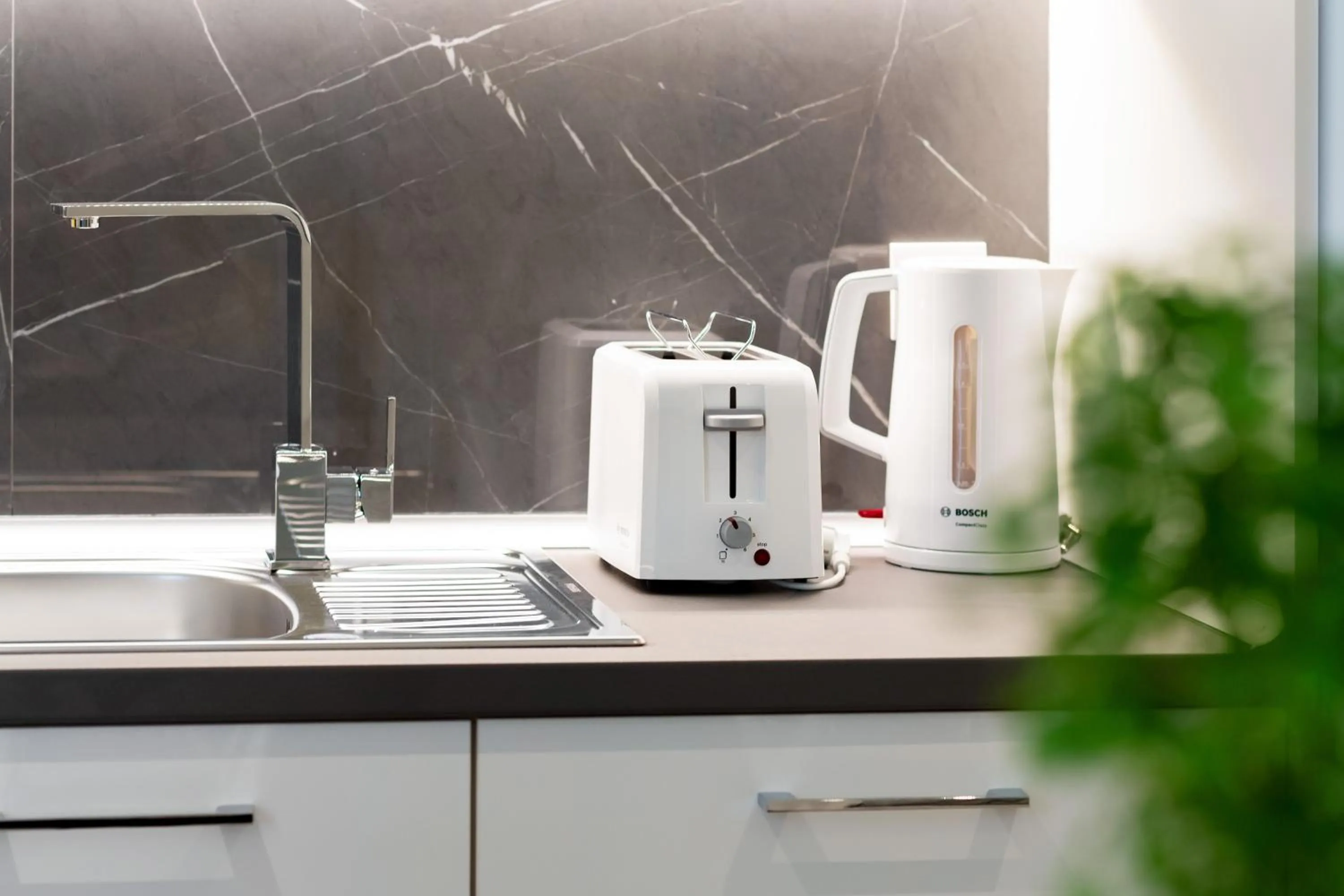 Coffee/tea facilities in Thess Residences