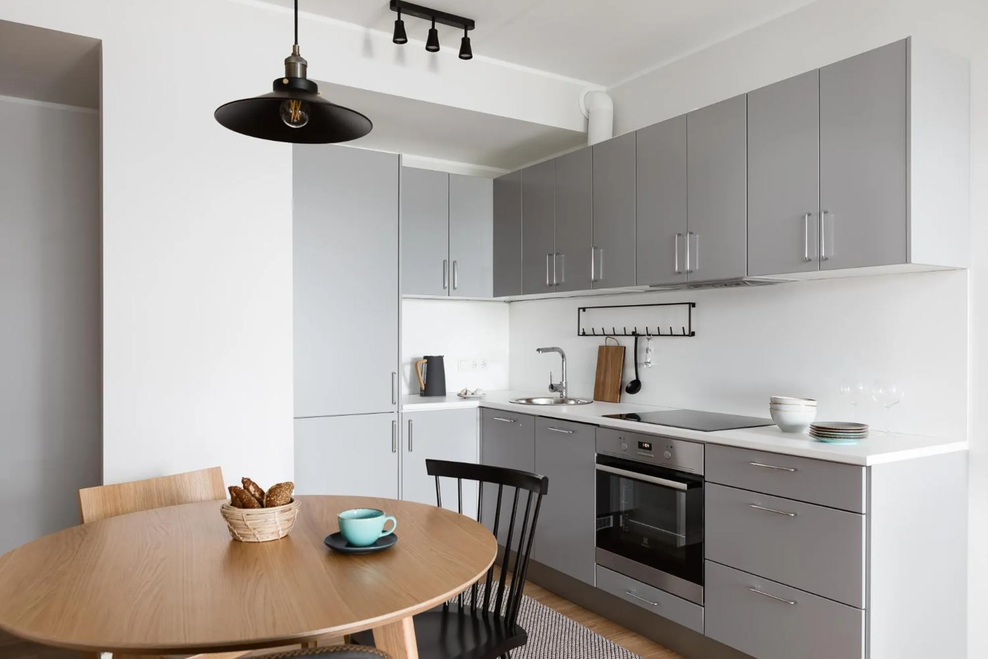 Kitchen or kitchenette in Bob W Tallinn Telliskivi