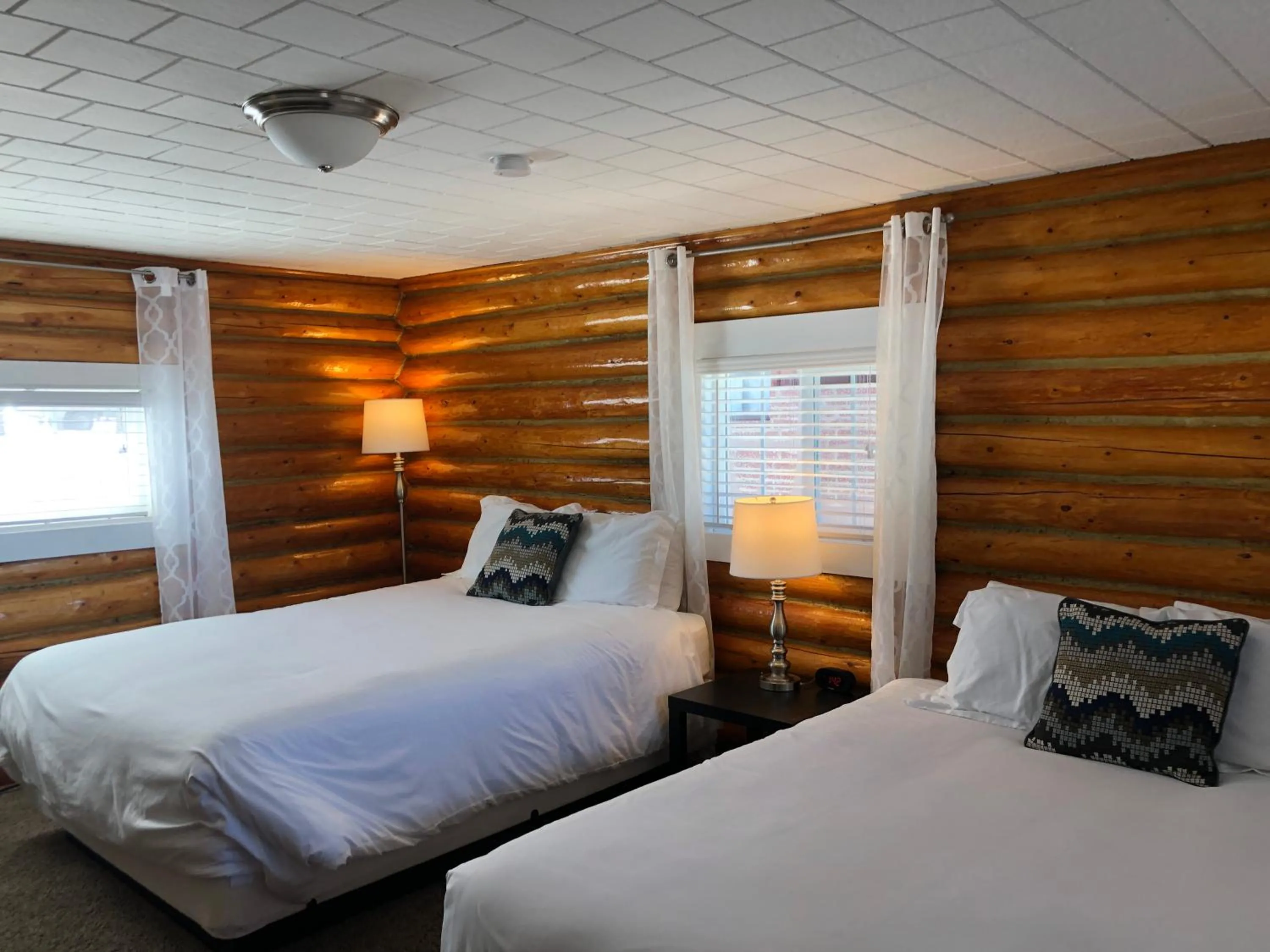Sportsman's Lodge
