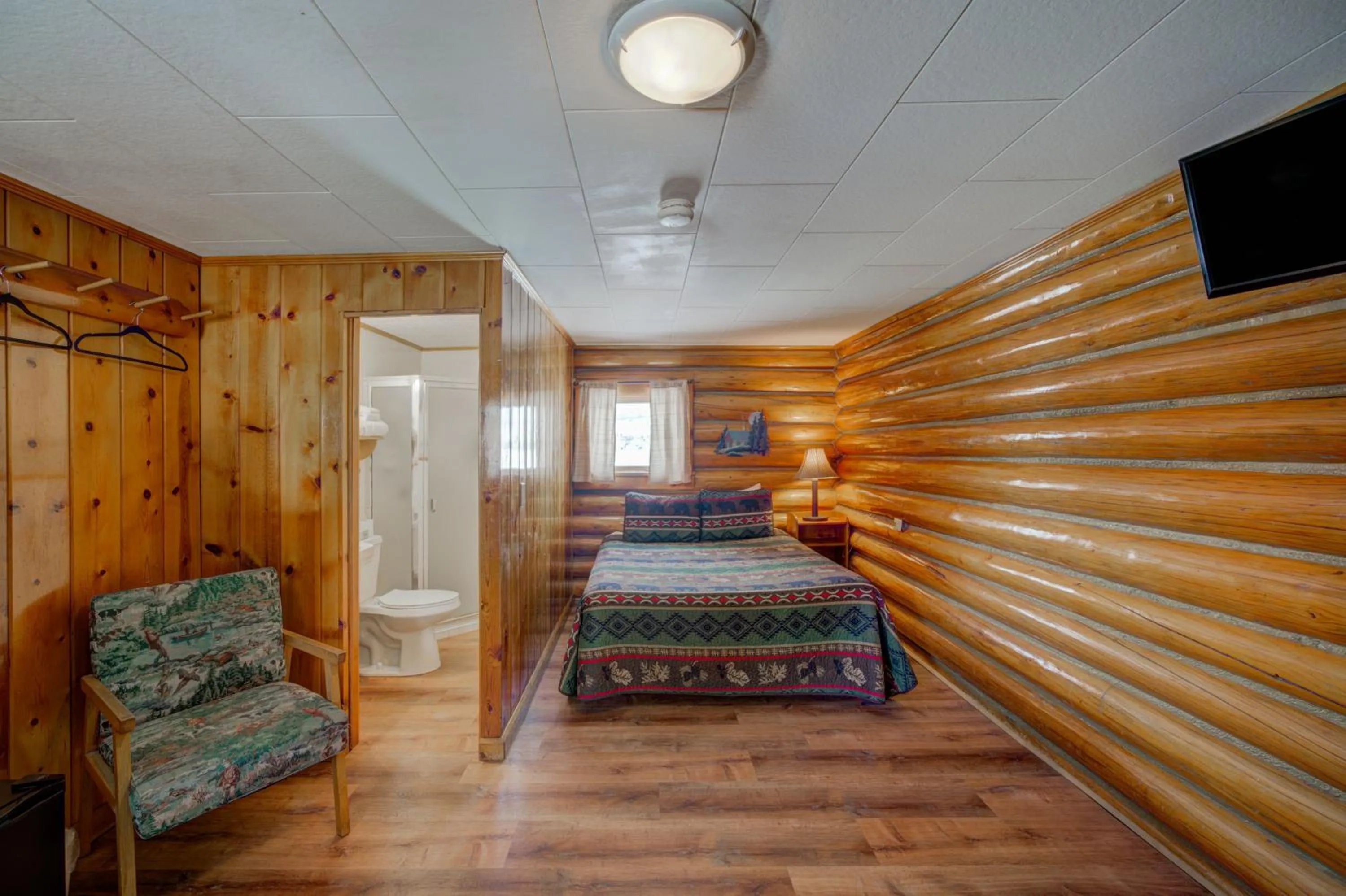 Sportsman's Lodge