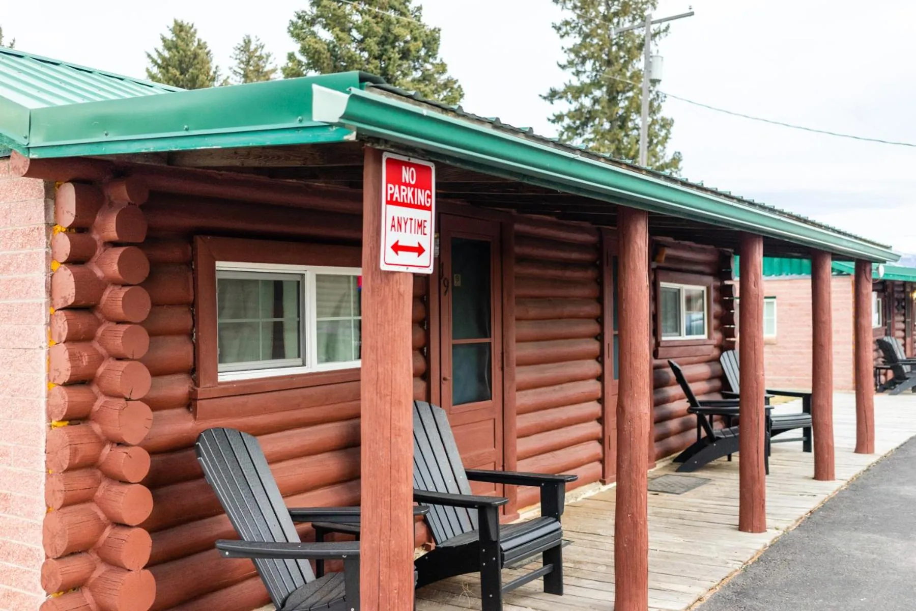 Sportsman's Lodge