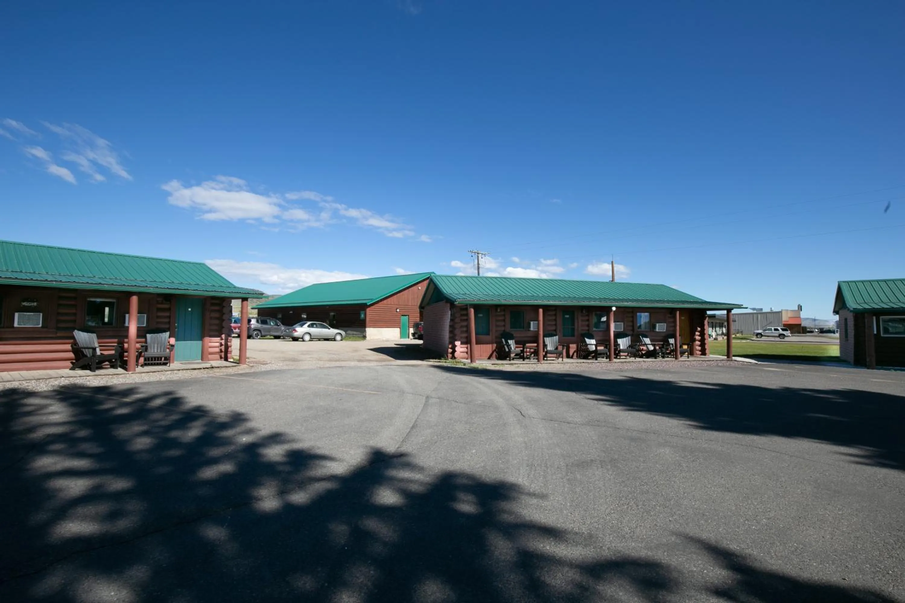 Sportsman's Lodge