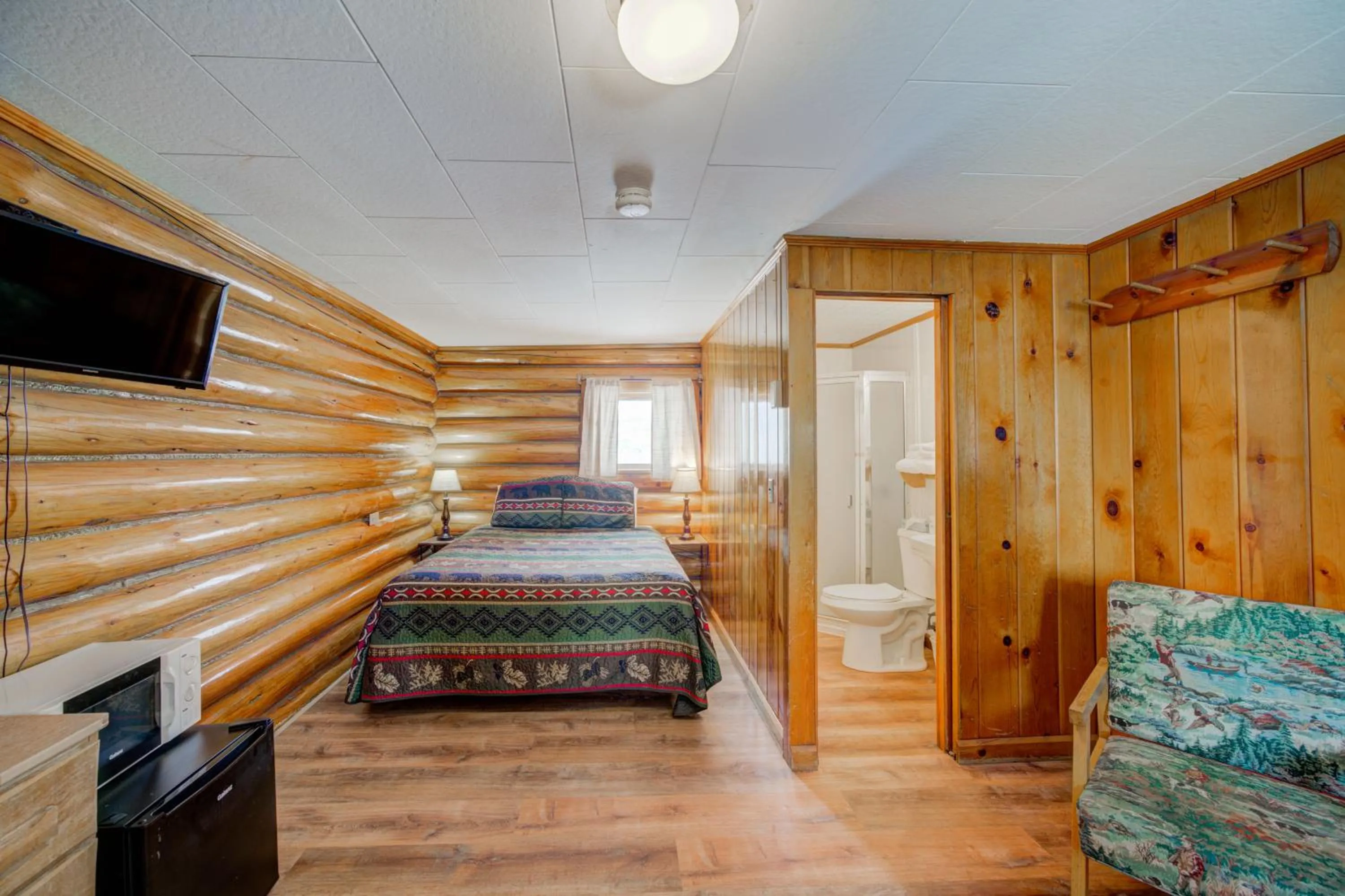 Sportsman's Lodge