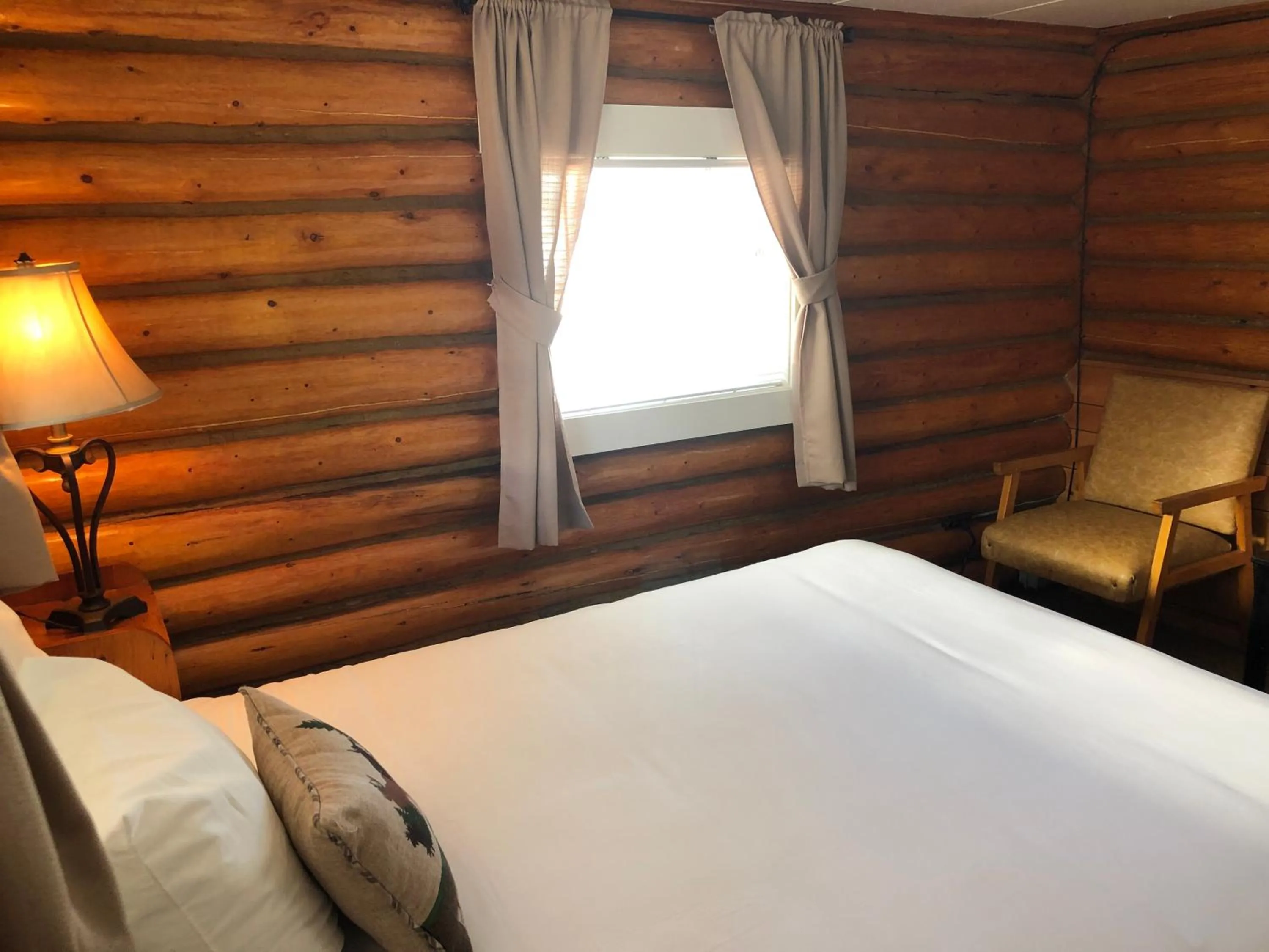 Sportsman's Lodge