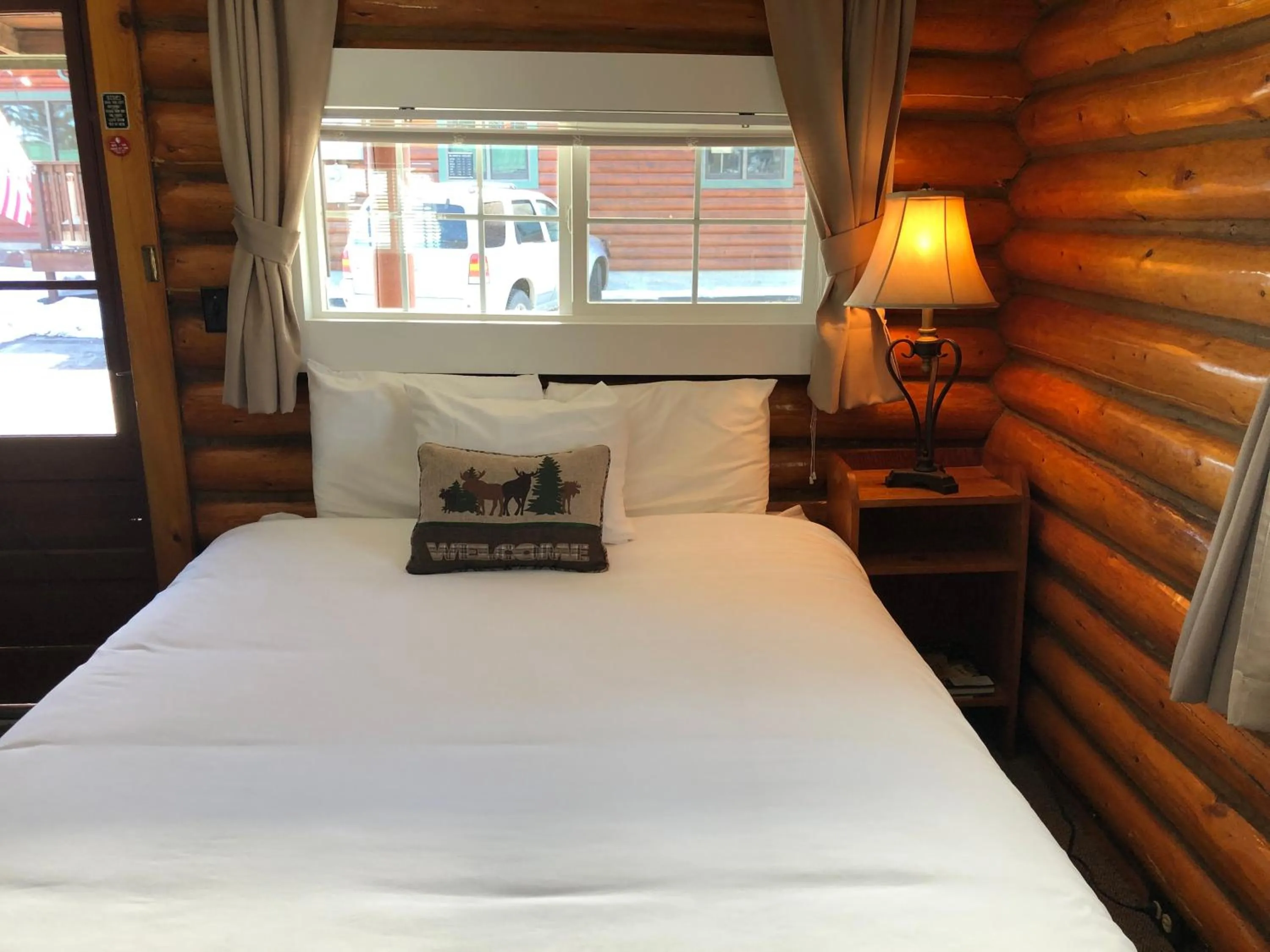 Sportsman's Lodge