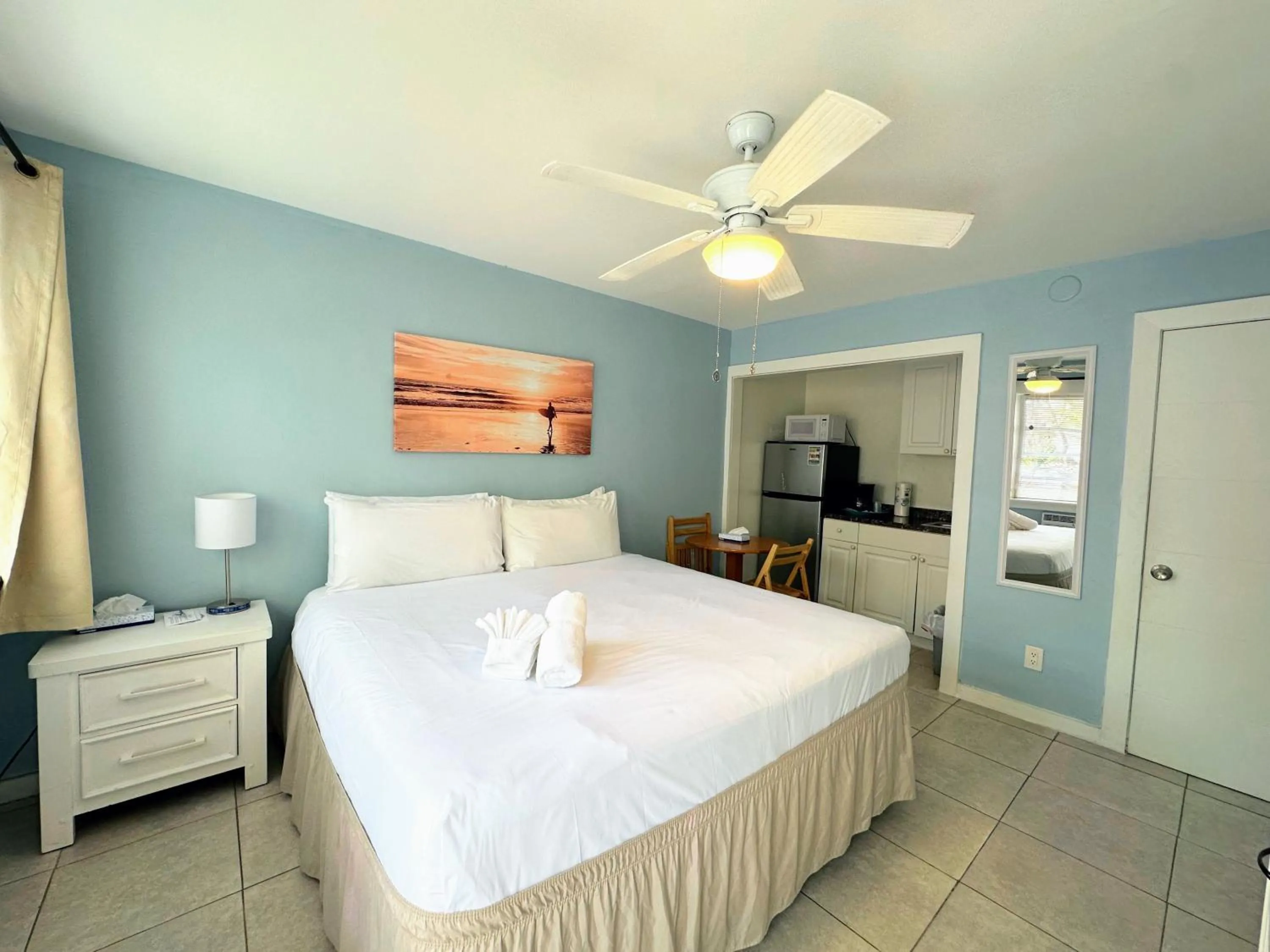 Bed in St Maurice Beach Inn