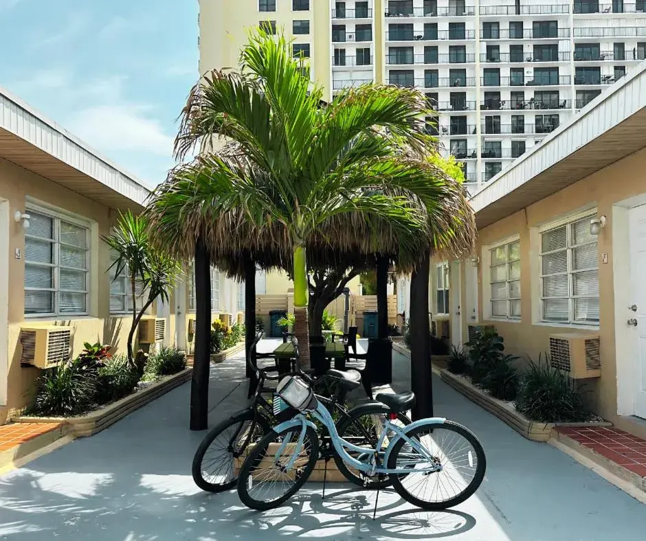 Property building in St Maurice Beach Inn Property building in St Maurice Beach Inn