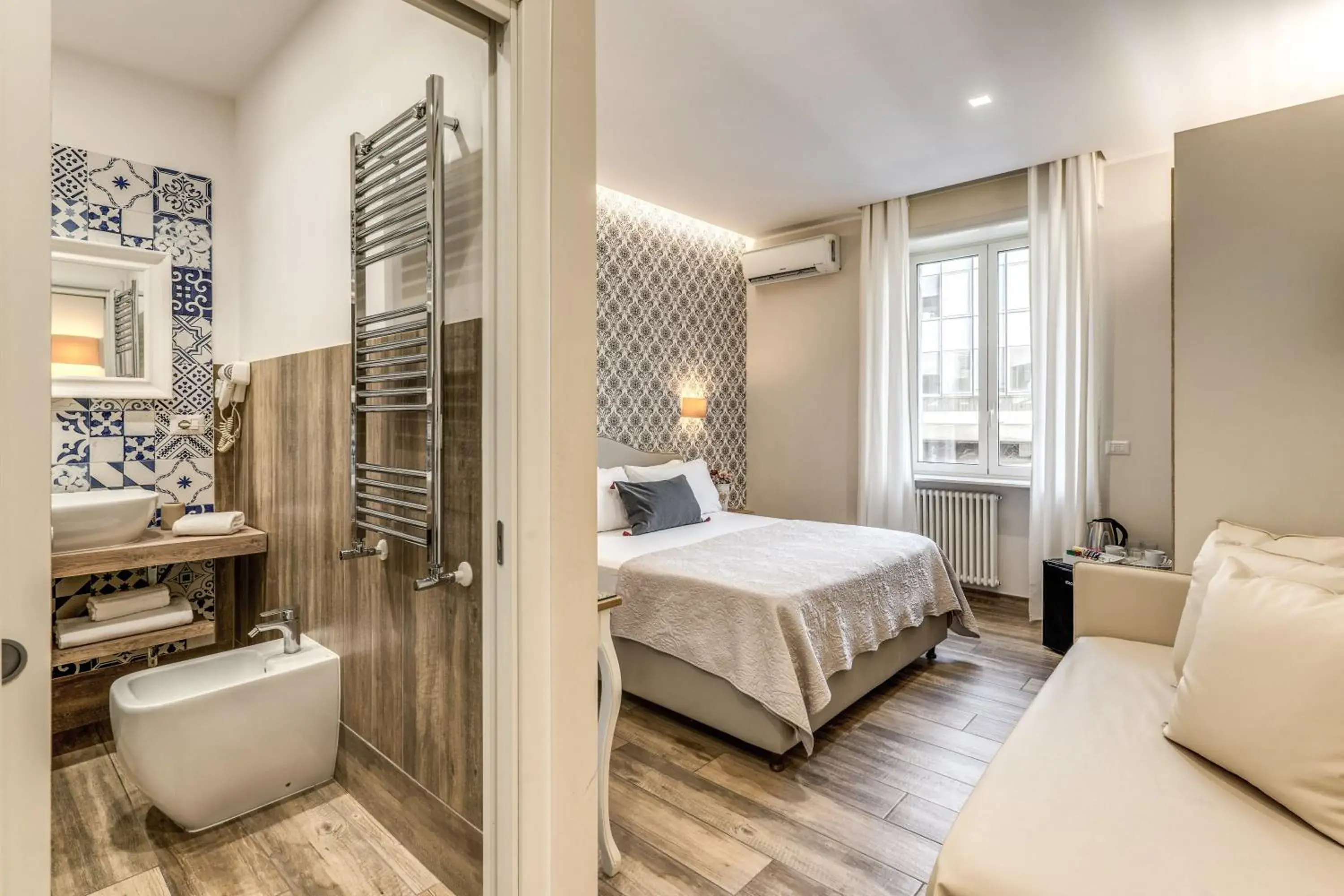 Deluxe Double Room - single occupancy in Camera e Caffé DeLuxe Deluxe Double Room - single occupancy in Camera e Caffé DeLuxe