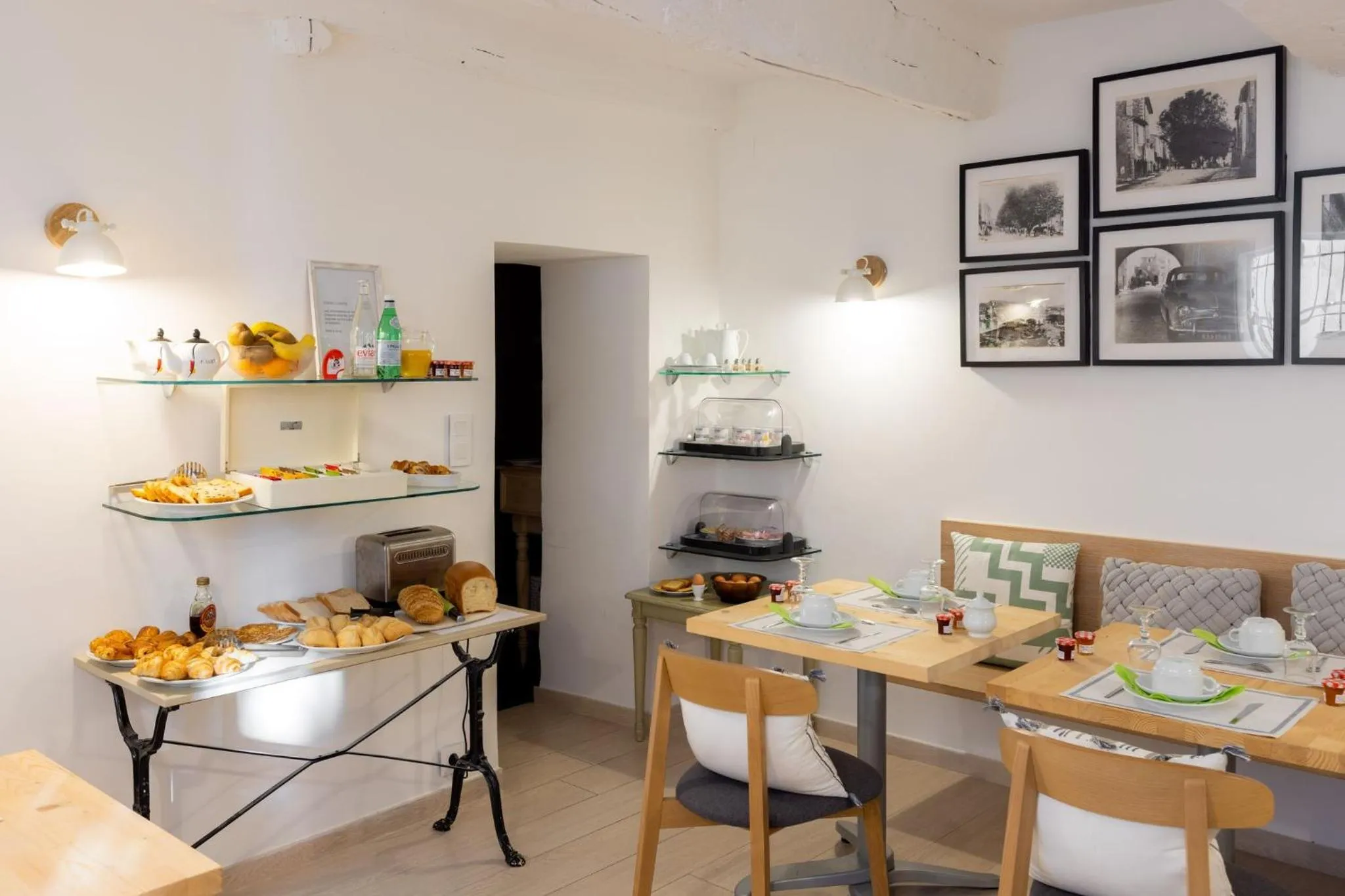 Breakfast in Hotel les Armoiries